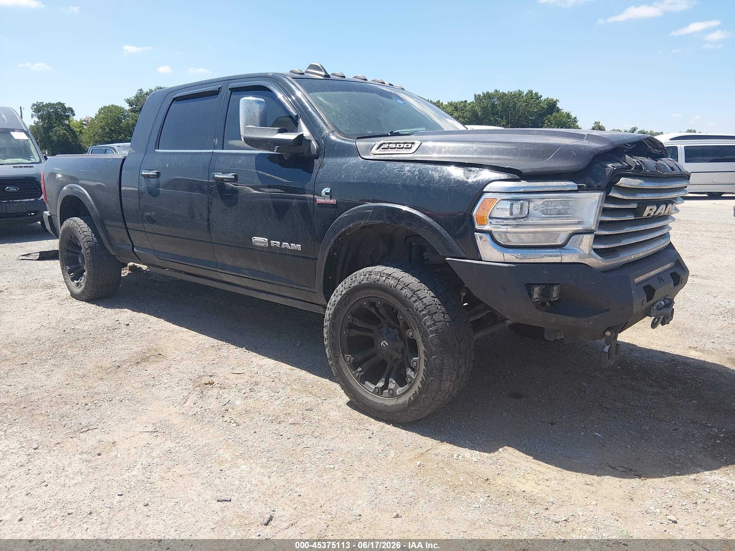 2022 Ram 2500 Longhorn, VIN 3C6UR5PL3NG117196 — Engine fire