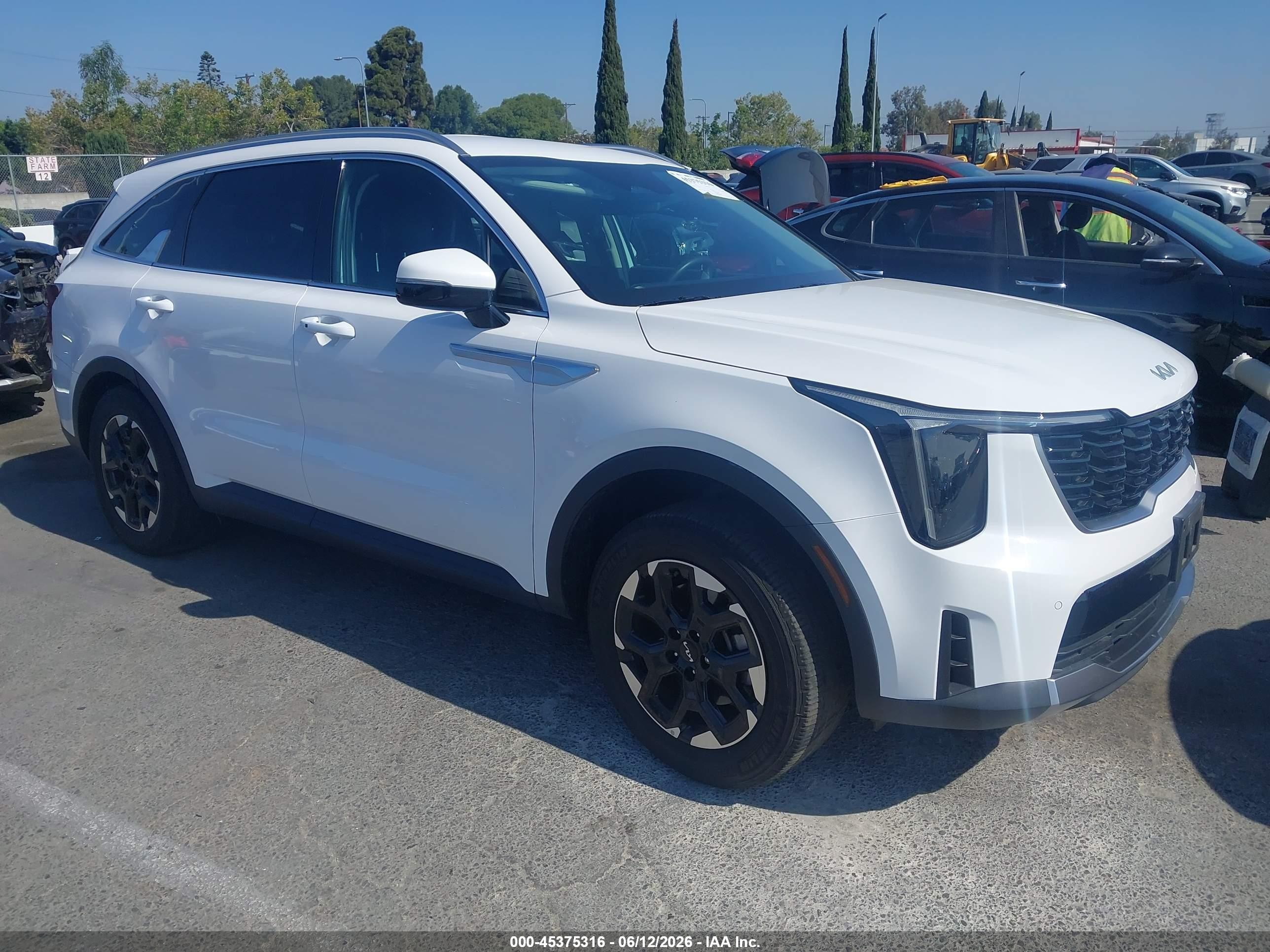 2025 Kia Sorento S, VIN 5XYRL4JC6SG327949 — Rear end