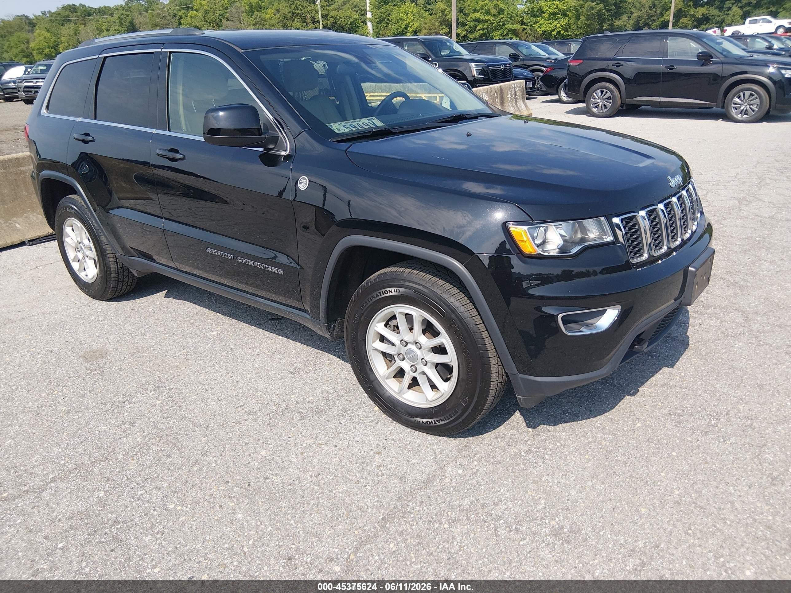 2019 Jeep Grand Cherokee Altitude, VIN 1C4RJFAG0KC754245 — Normal wear