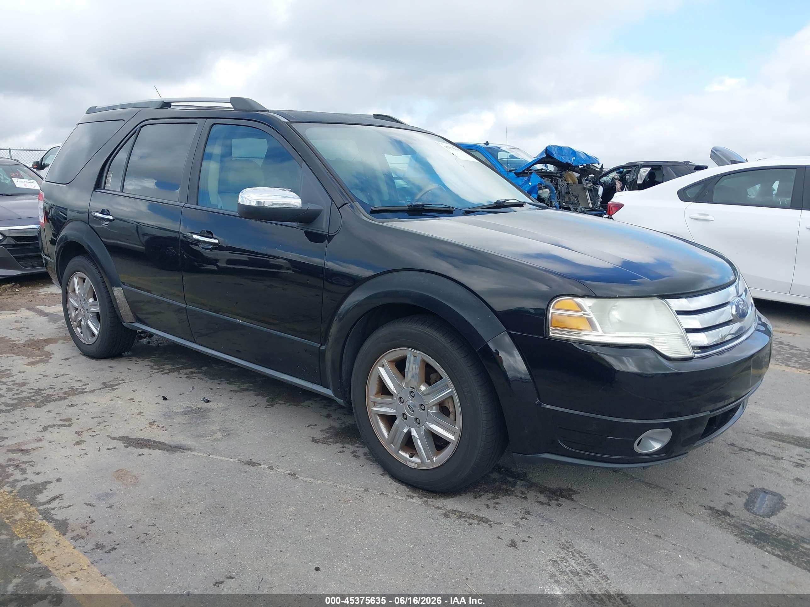 2008 Ford Taurus X Limited, VIN 1FMDK03W18GA11728 — Normal wear