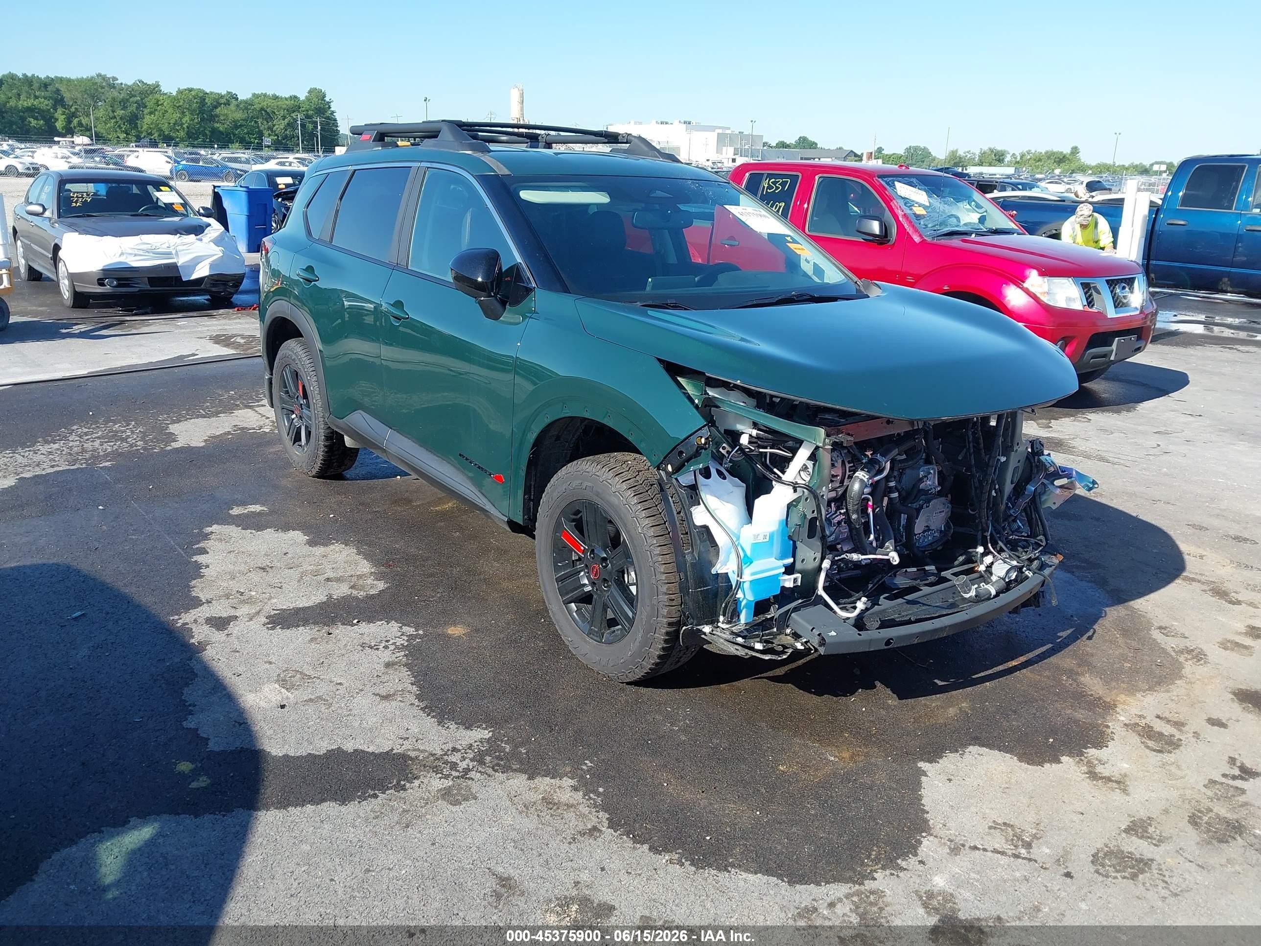 2026 Nissan Rogue Rock Creek, VIN 5N1BT3BB5TC768538 — Перед