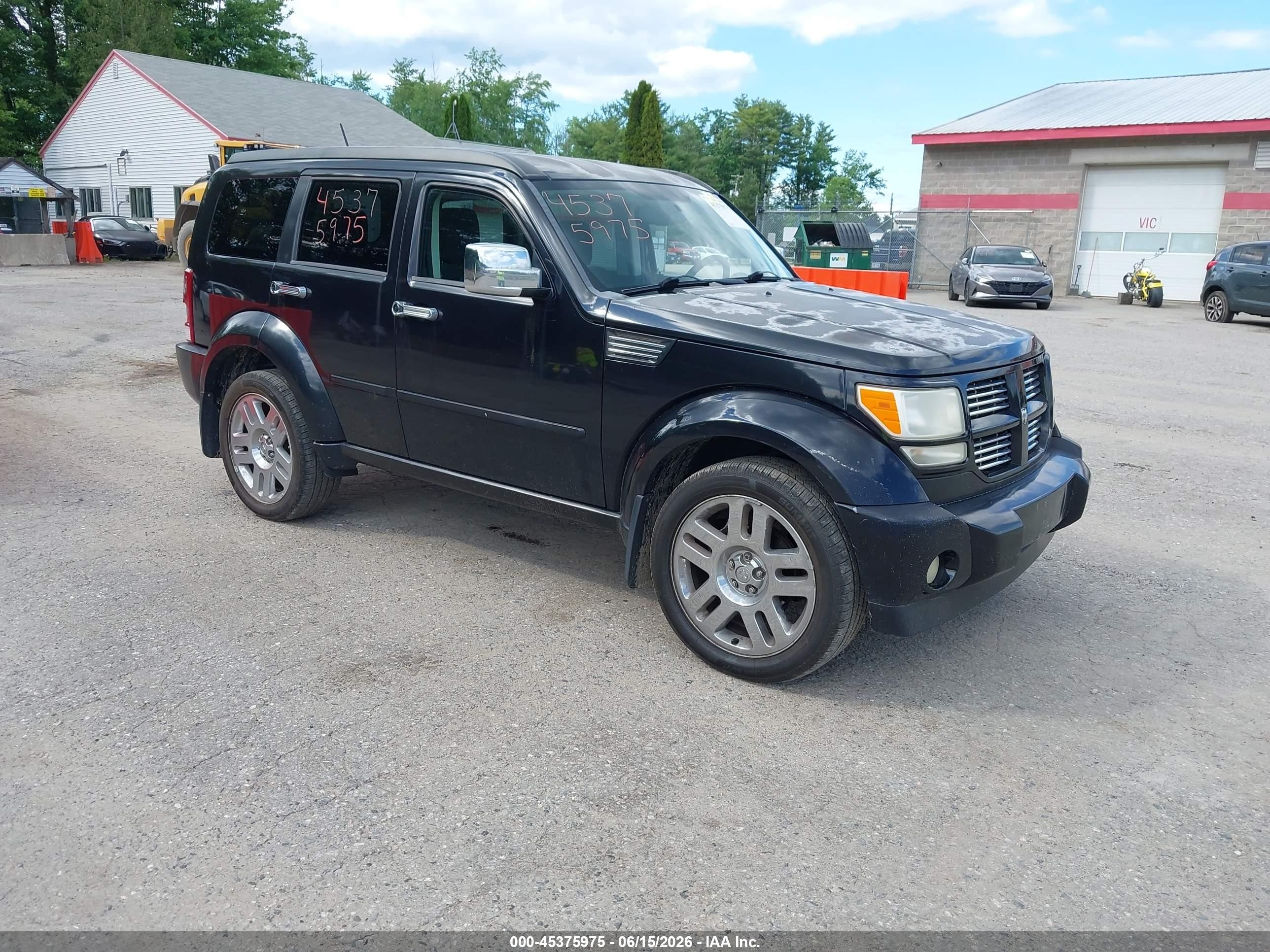 2008 Dodge Nitro R/T, VIN 1D8GT58638W173050 — Rear end