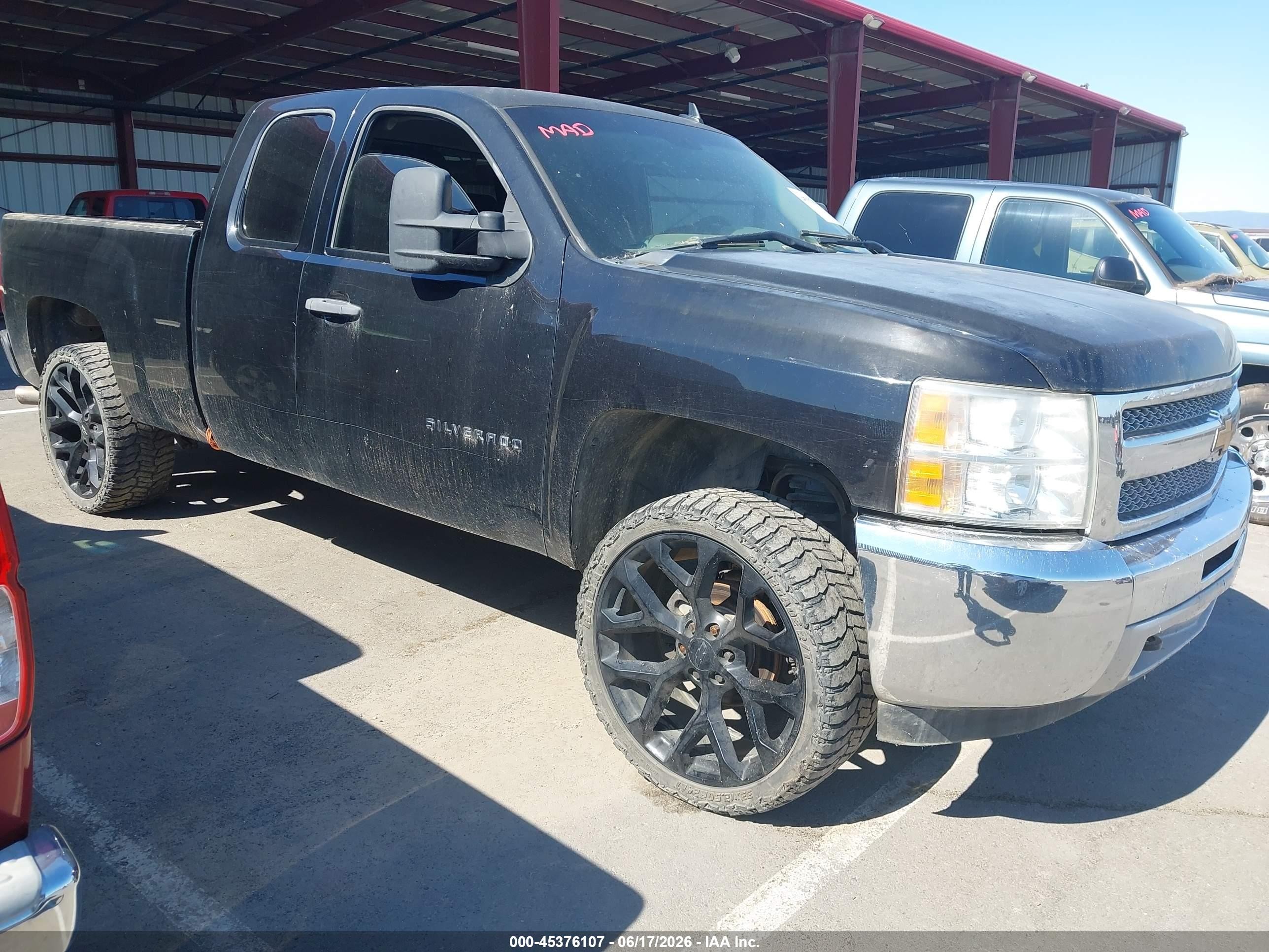 2012 Chevrolet Silverado 1500 LS, VIN 1GCRKREA7CZ352371 — Stripped