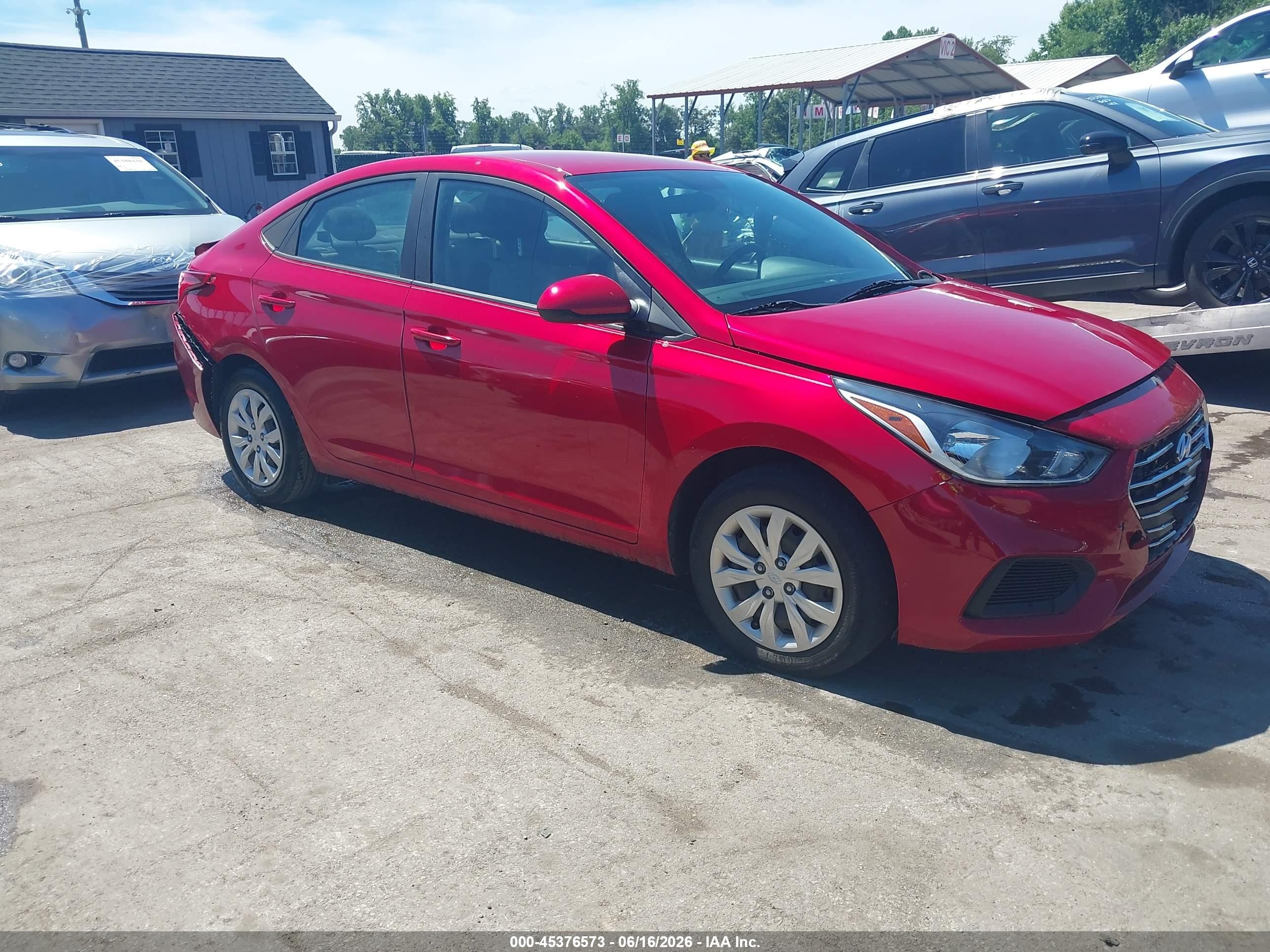 2021 Hyundai Accent SE, VIN 3KPC24A60ME136952 — Rear end