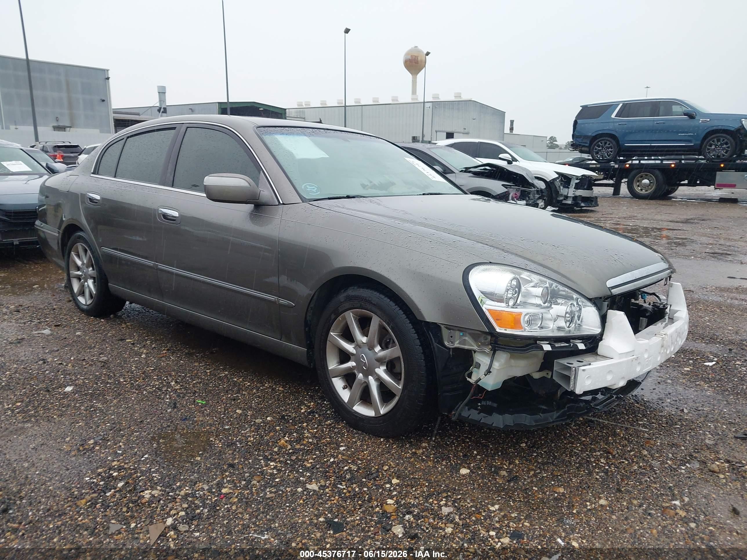 2005 Infiniti Q45, VIN JNKBF01A95M101485 — Перед