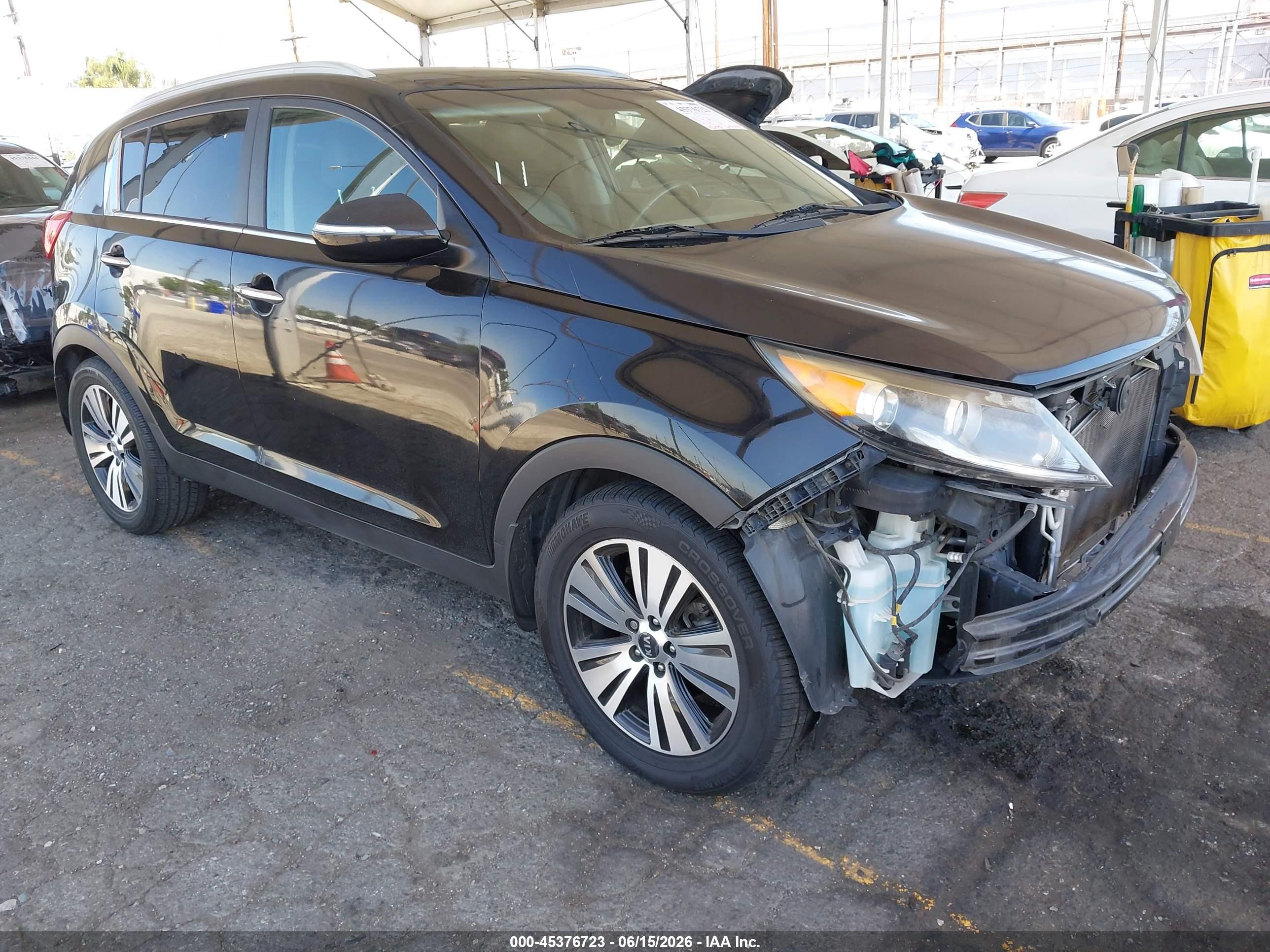 2016 Kia Sportage EX, VIN KNDPC3AC1G7807628 — Front end