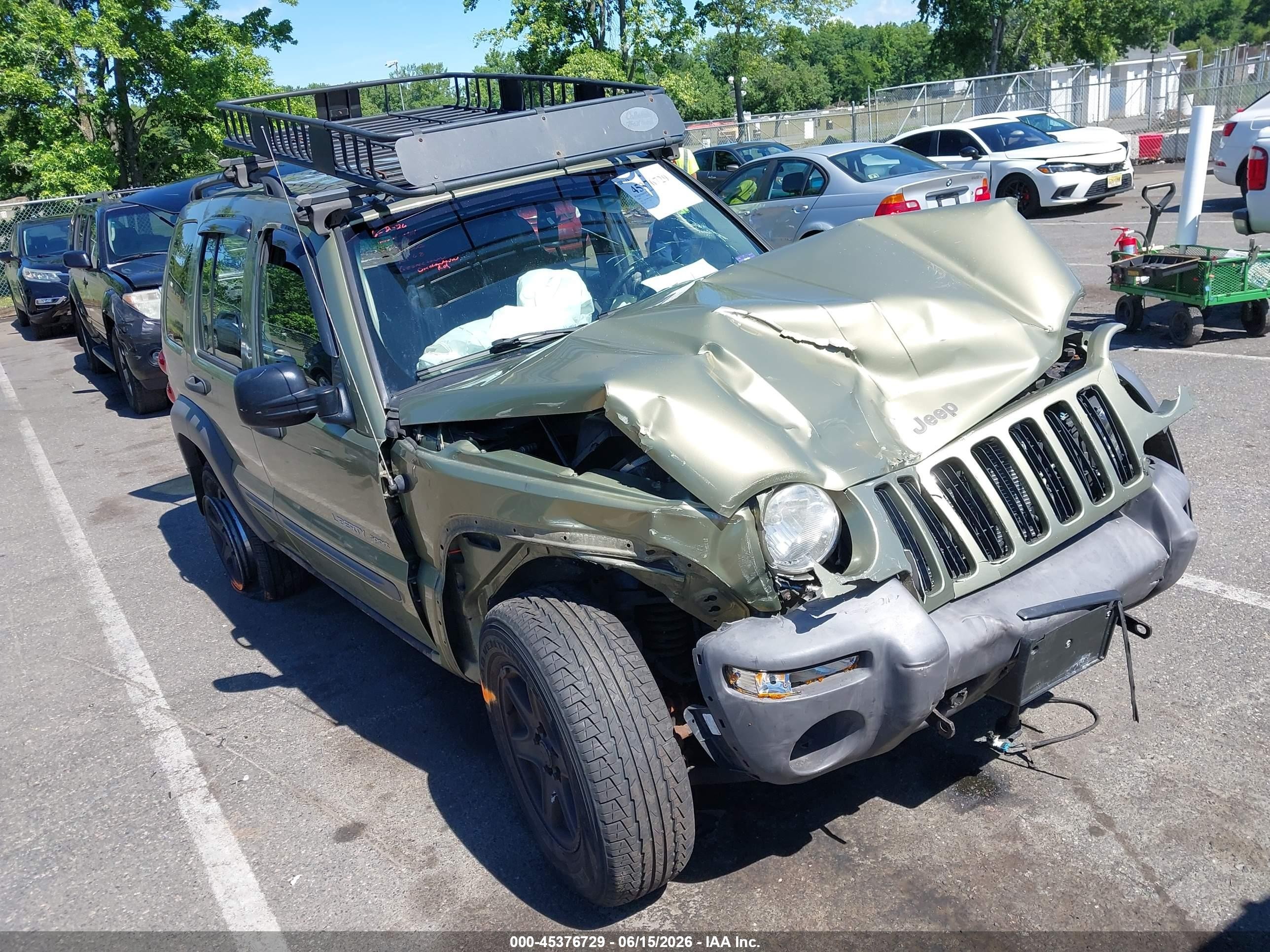 2003 Jeep Liberty Sport, VIN 1J4GL48K43W625810 — Front end