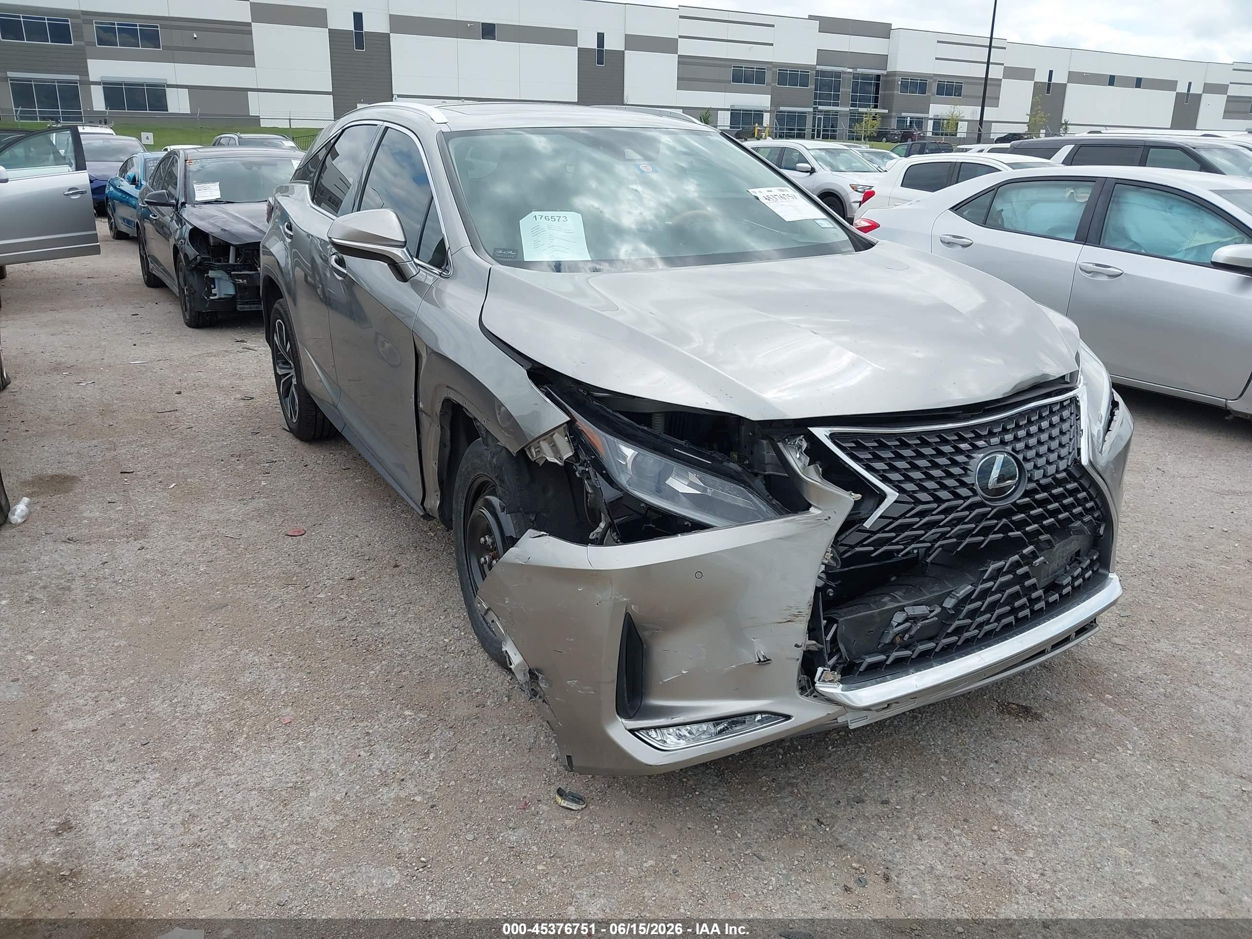2022 Lexus RX 350, VIN 2T2HZMAA3NC233466 — Front end