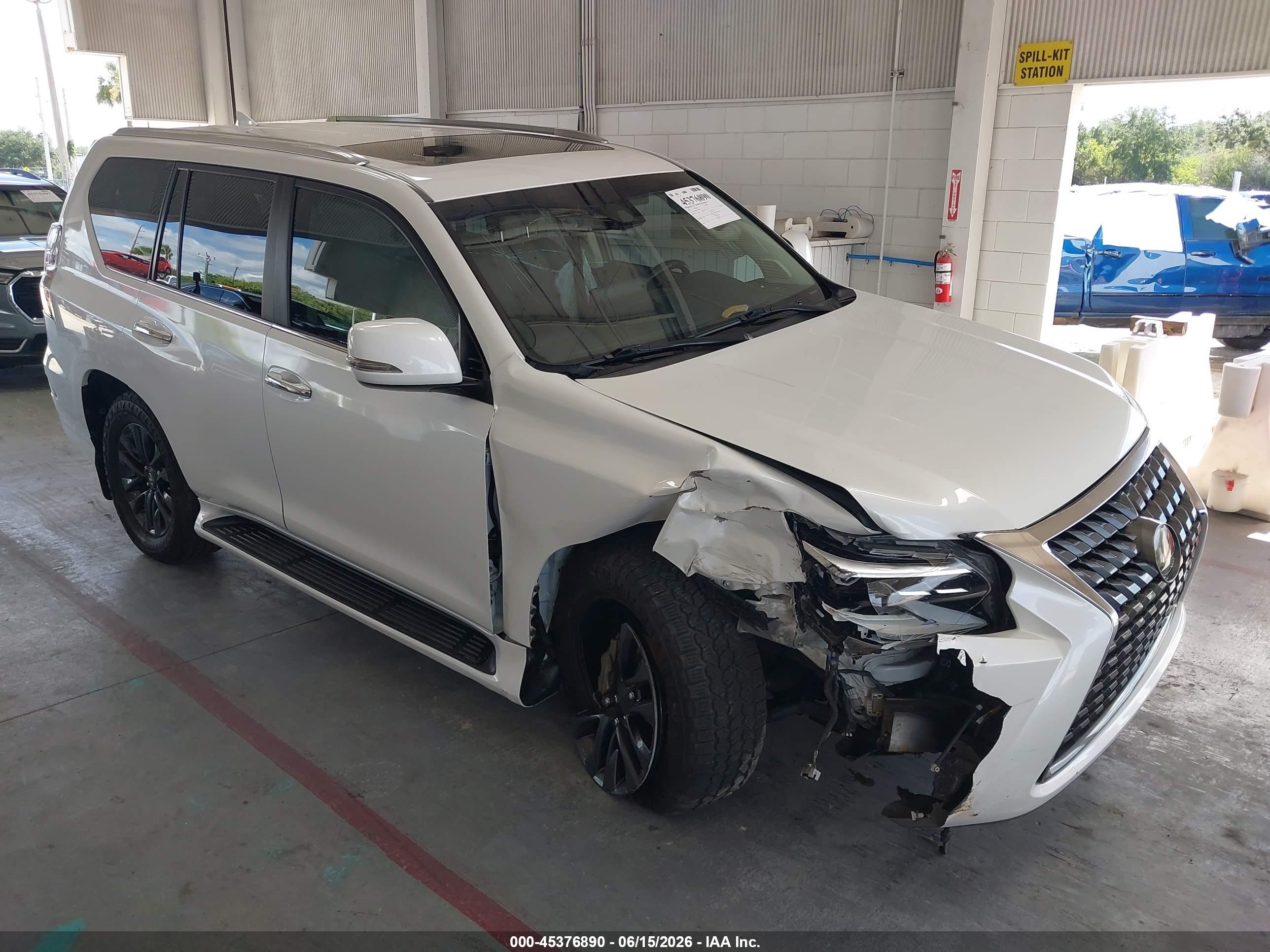 2022 Lexus GX 460 Premium, VIN JTJAM7BX7N5304882 — Undercarriage