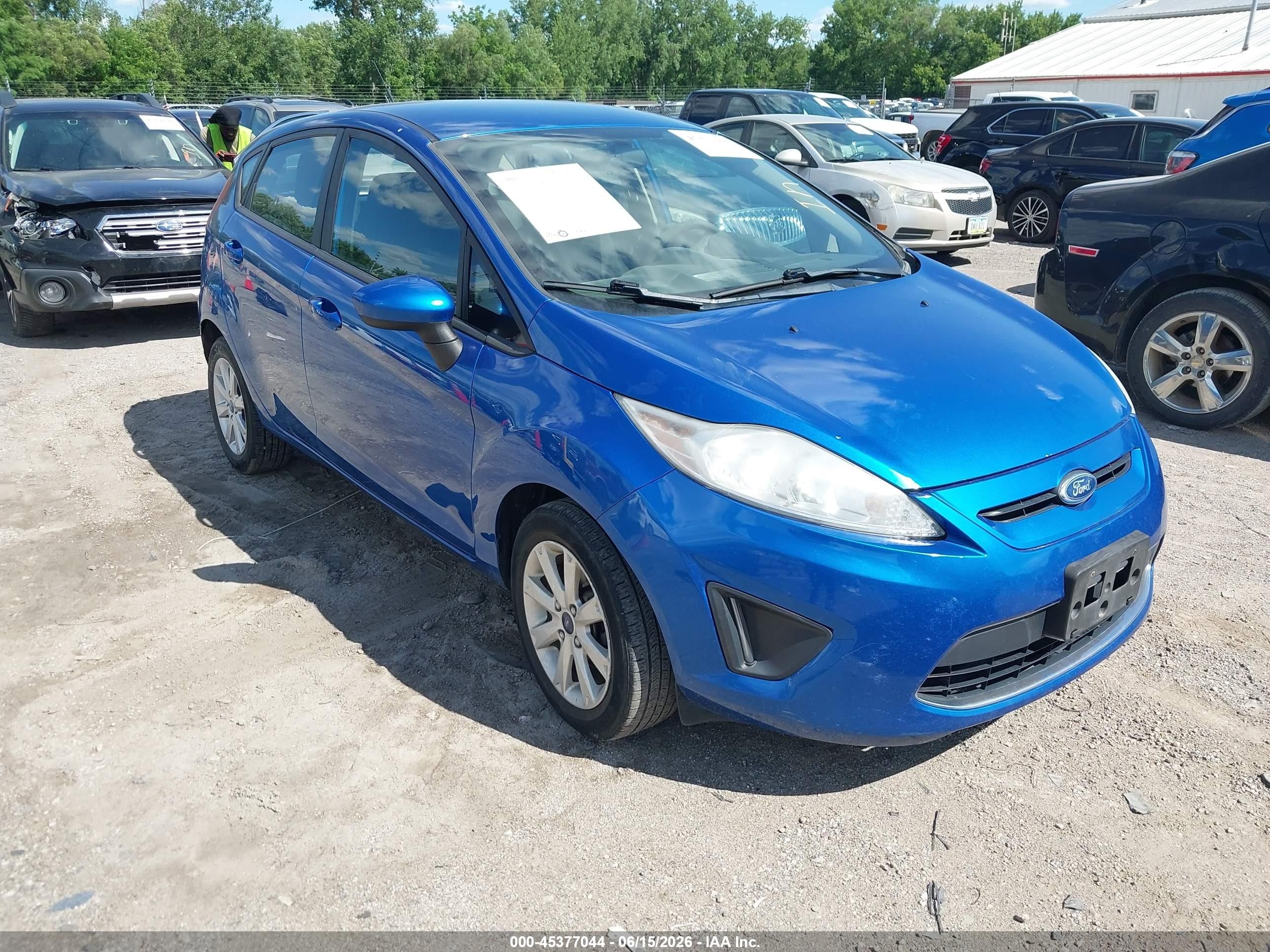 2011 Ford Fiesta SE, VIN 3FADP4EJ1BM232697 — Rear end