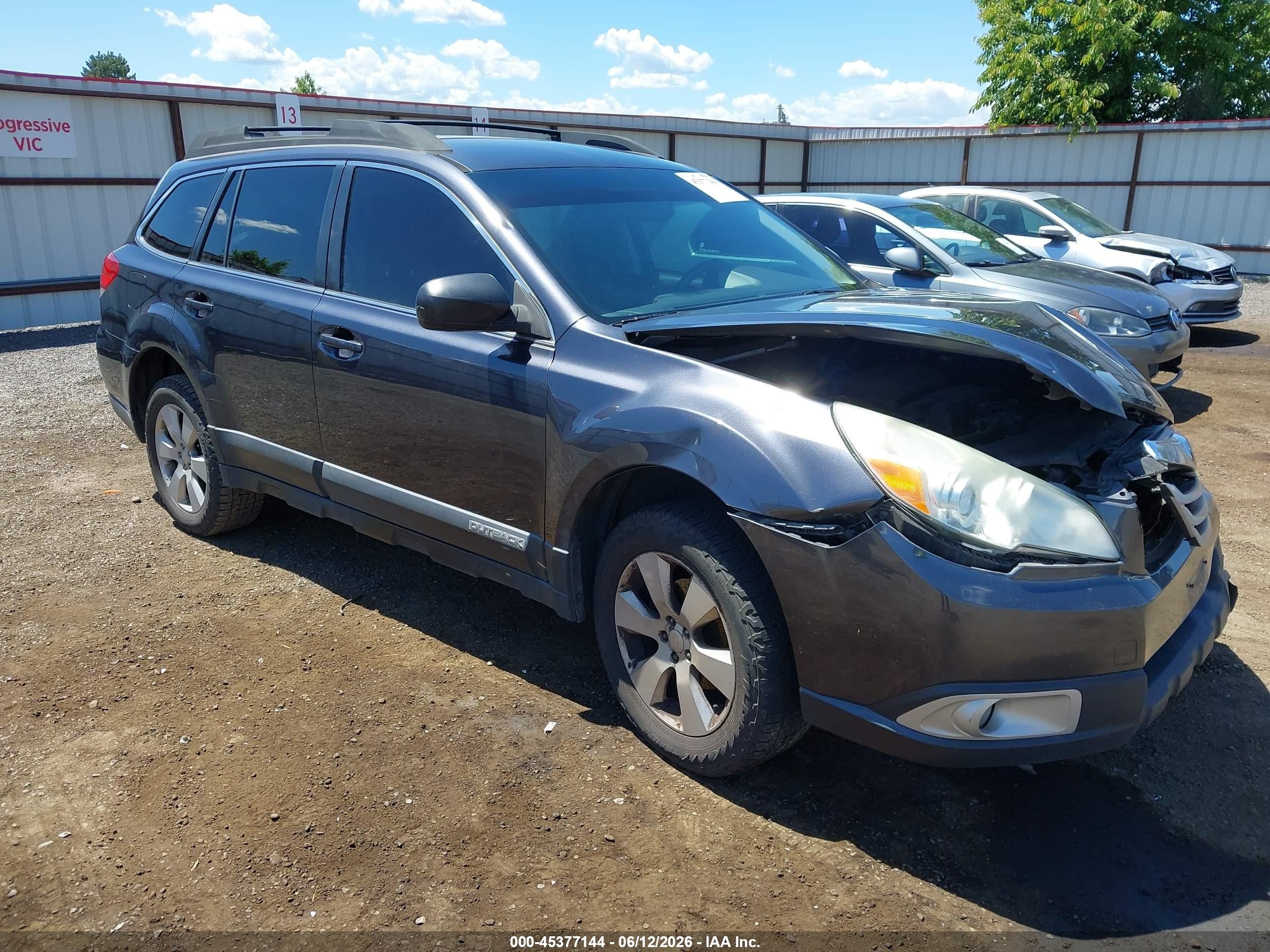 2012 Subaru Outback 2.5i, VIN 4S4BRBAC1C3263003 — Front end