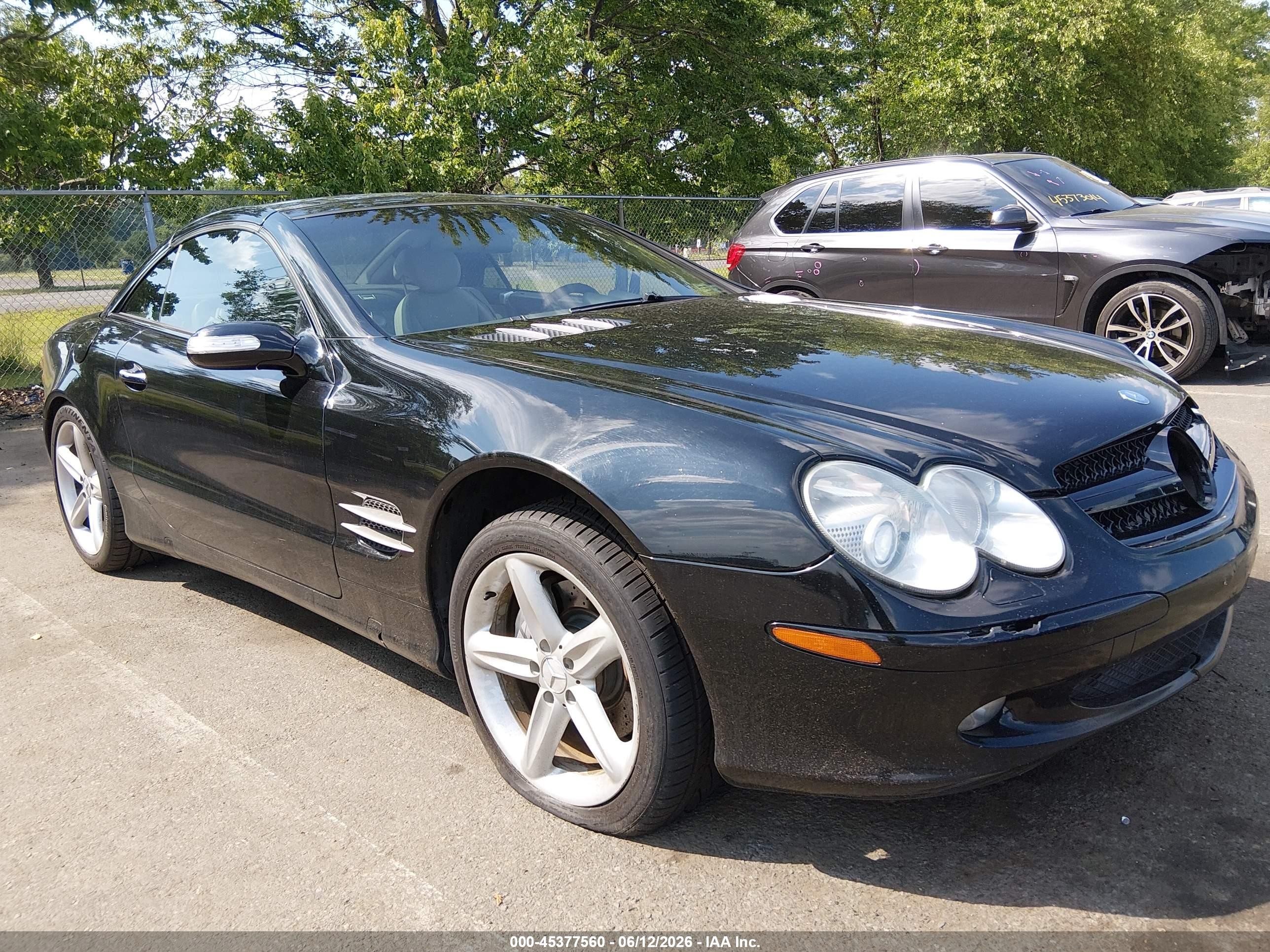 2004 Mercedes-Benz SL 500, VIN WDBSK75F04F072410 — All over