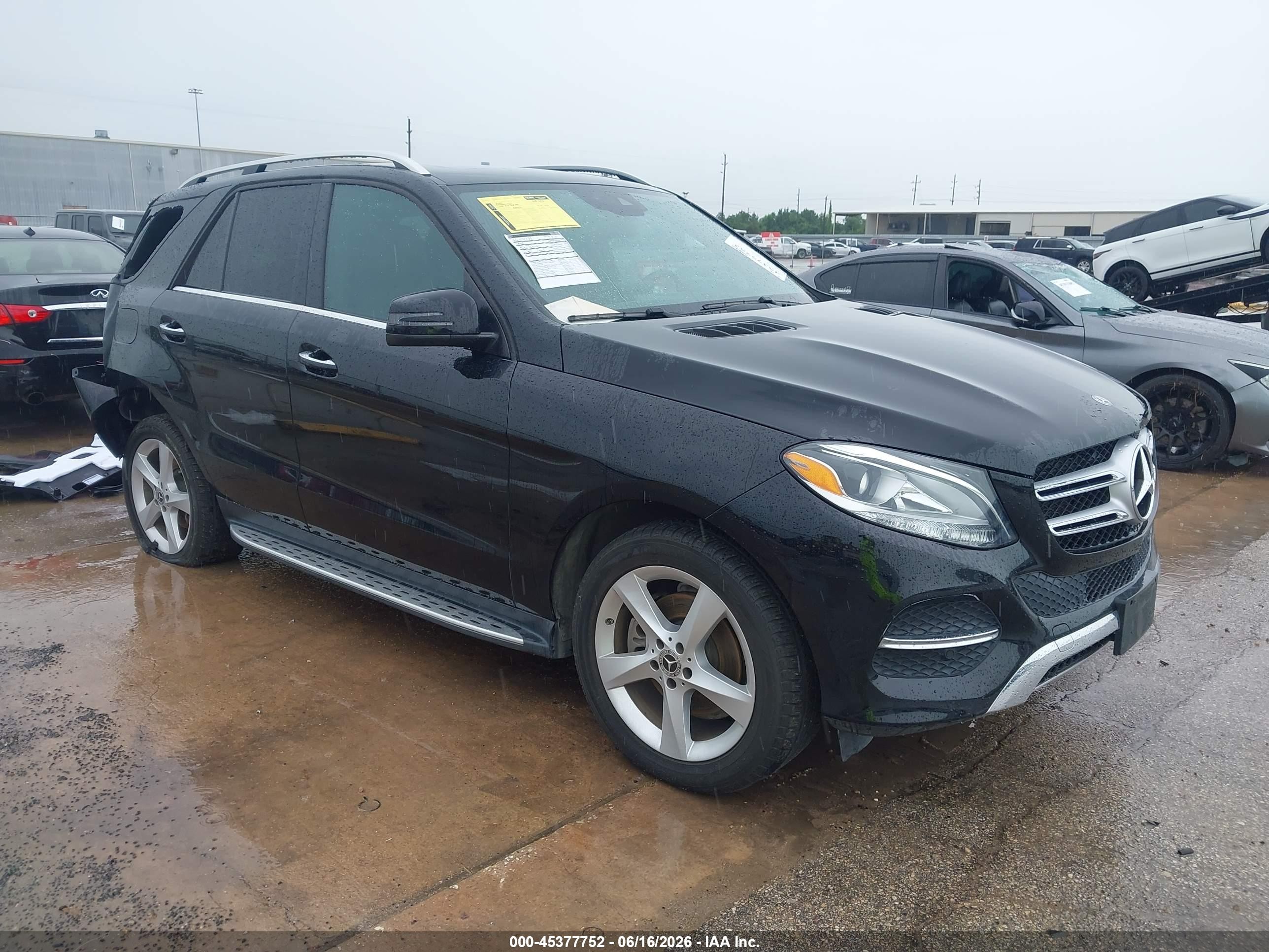2018 Mercedes-Benz GLE 350, VIN 4JGDA5JB3JB160743 — Rear end