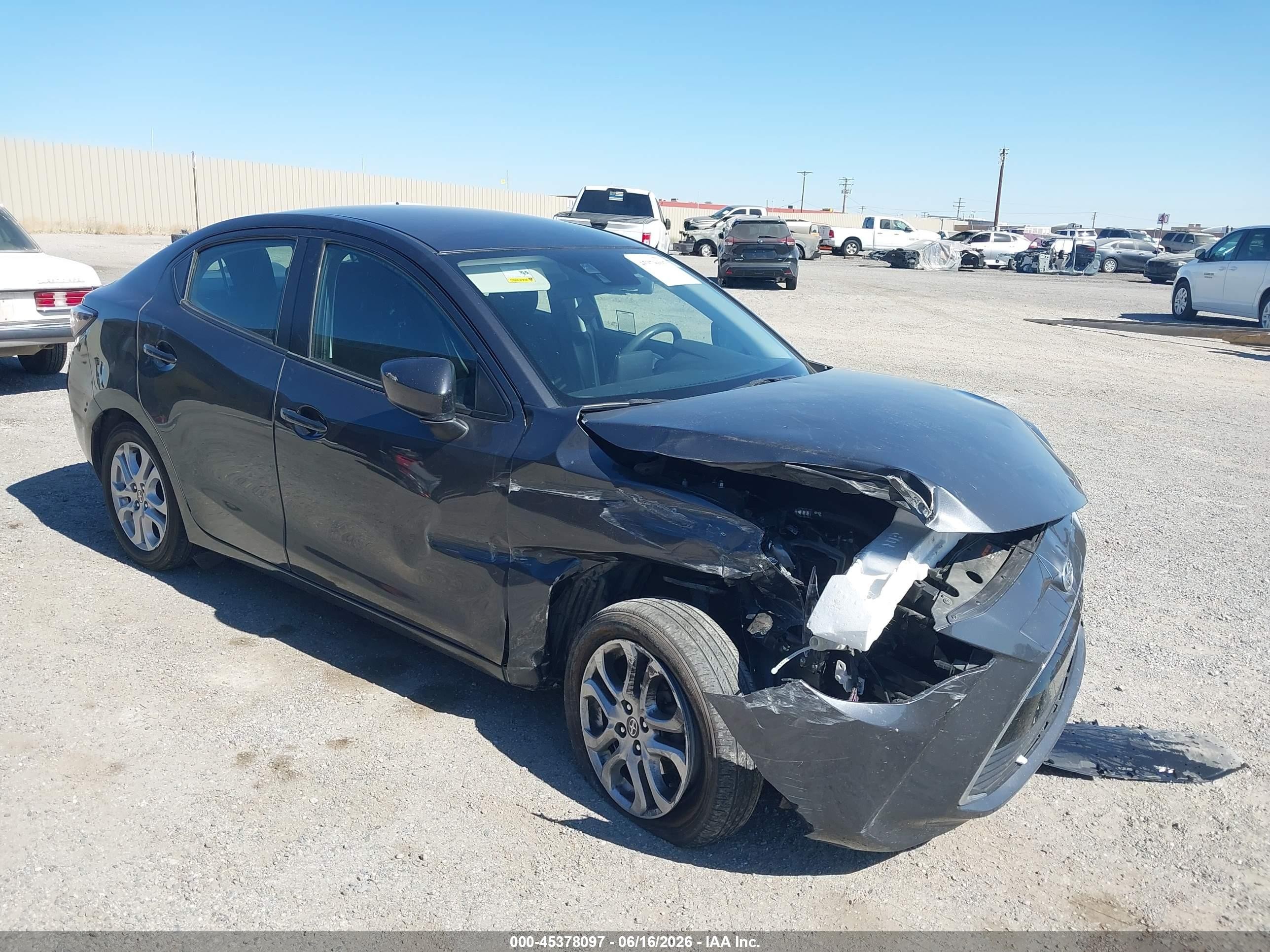 2016 Scion iA, VIN 3MYDLBZV5GY135480 — Front end