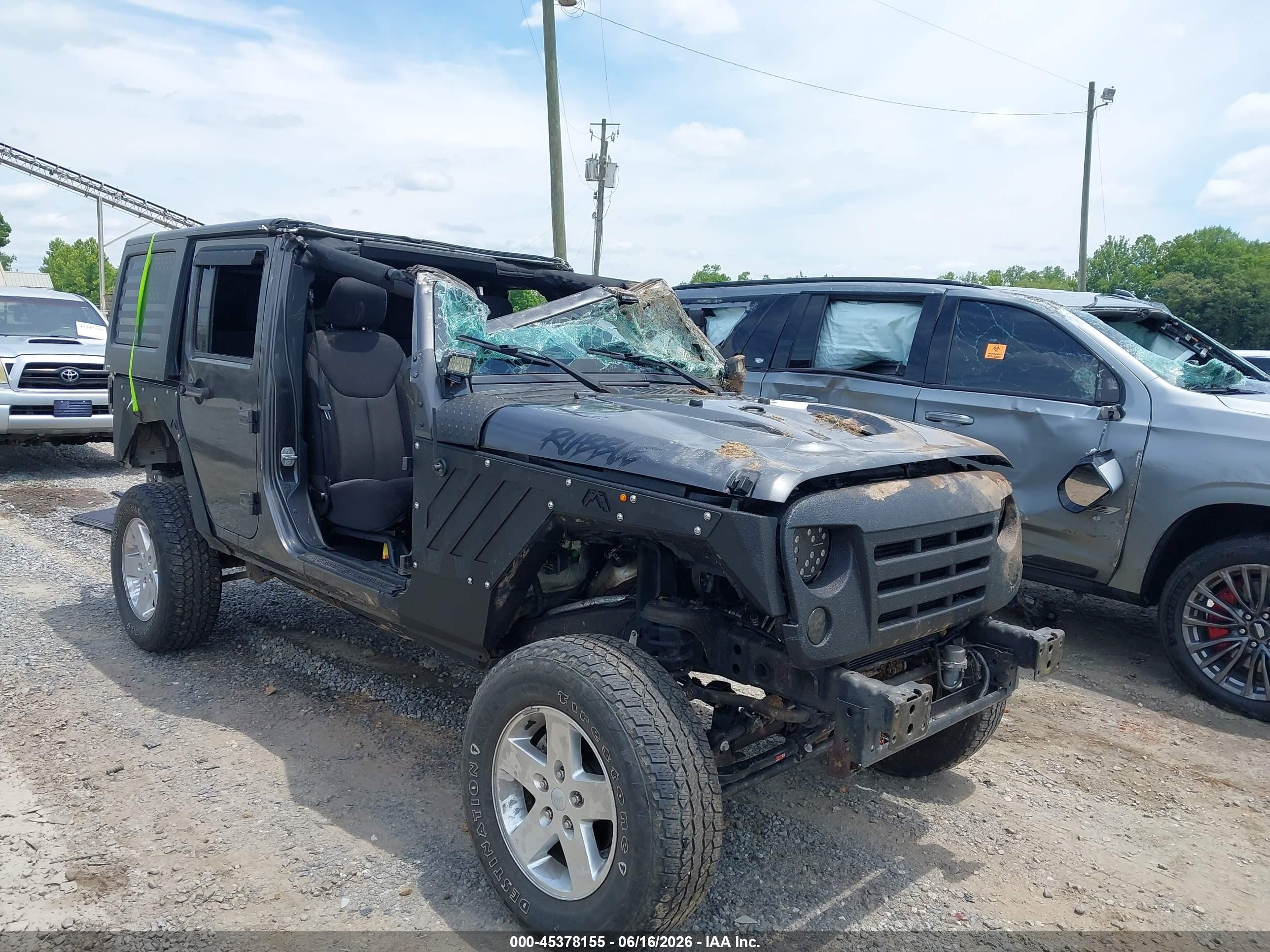 2018 Jeep Wrangler Unlimited Sport S, VIN 1C4BJWDG8JL909488 — Rollover