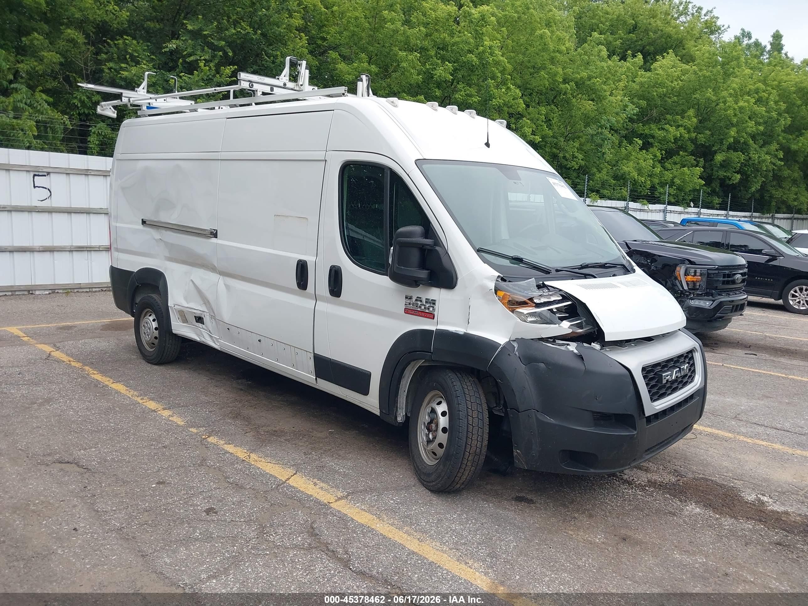 2021 Ram ProMaster Cargo, VIN 3C6LRVDG6ME512826 — Front end