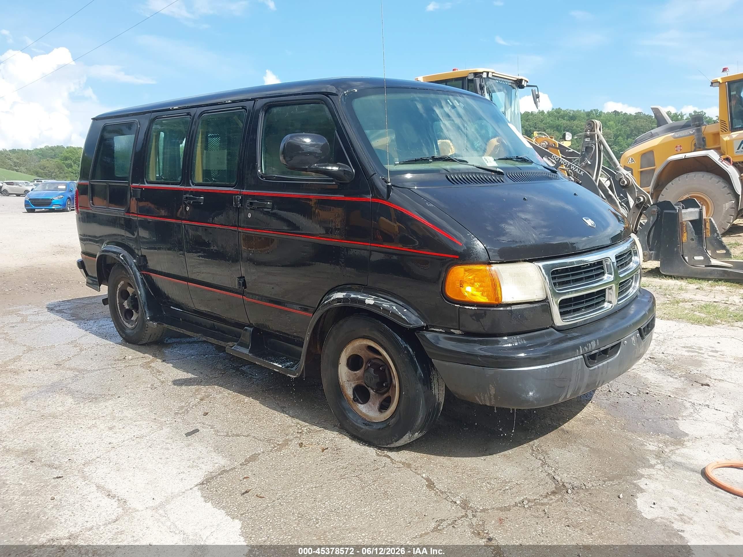 2003 Dodge RAM, VIN 2D6WB11X03K528530 — Normal wear