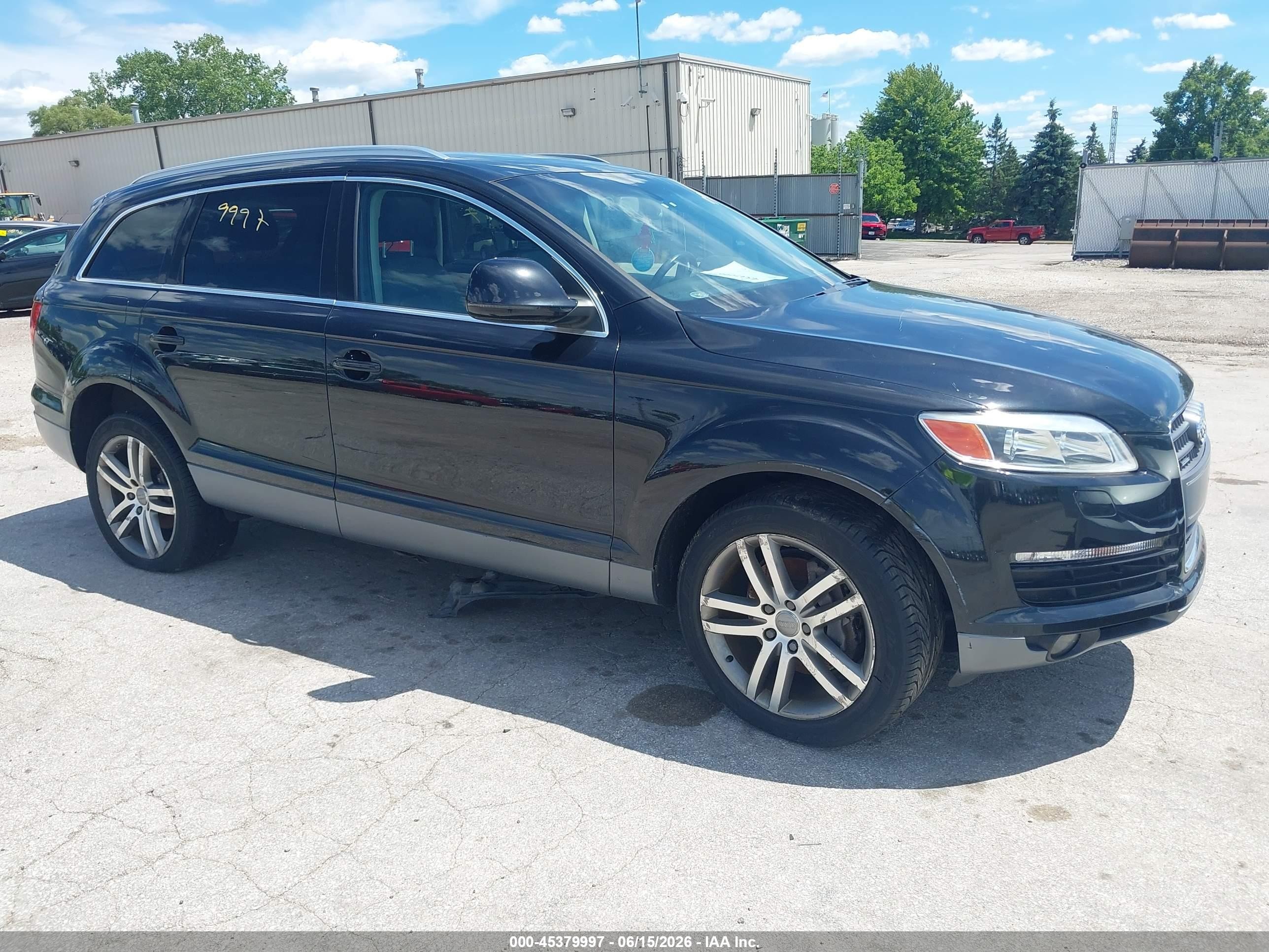 2007 Audi Q7 Premium, VIN WA1BV74L87D083617 — Normal wear