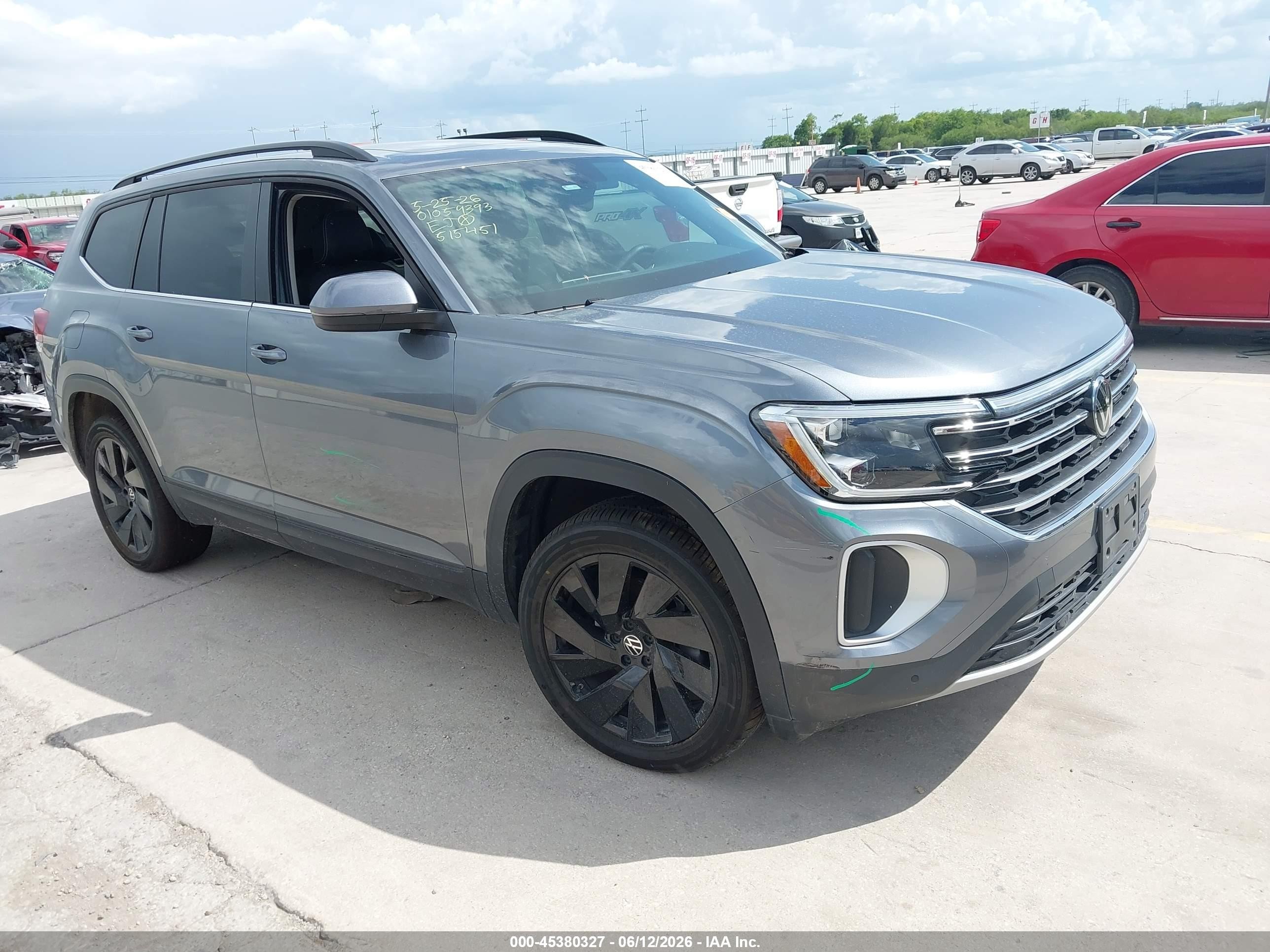 2025 Volkswagen Atlas SE, VIN 1V2JR2CA6SC515451 — Undercarriage