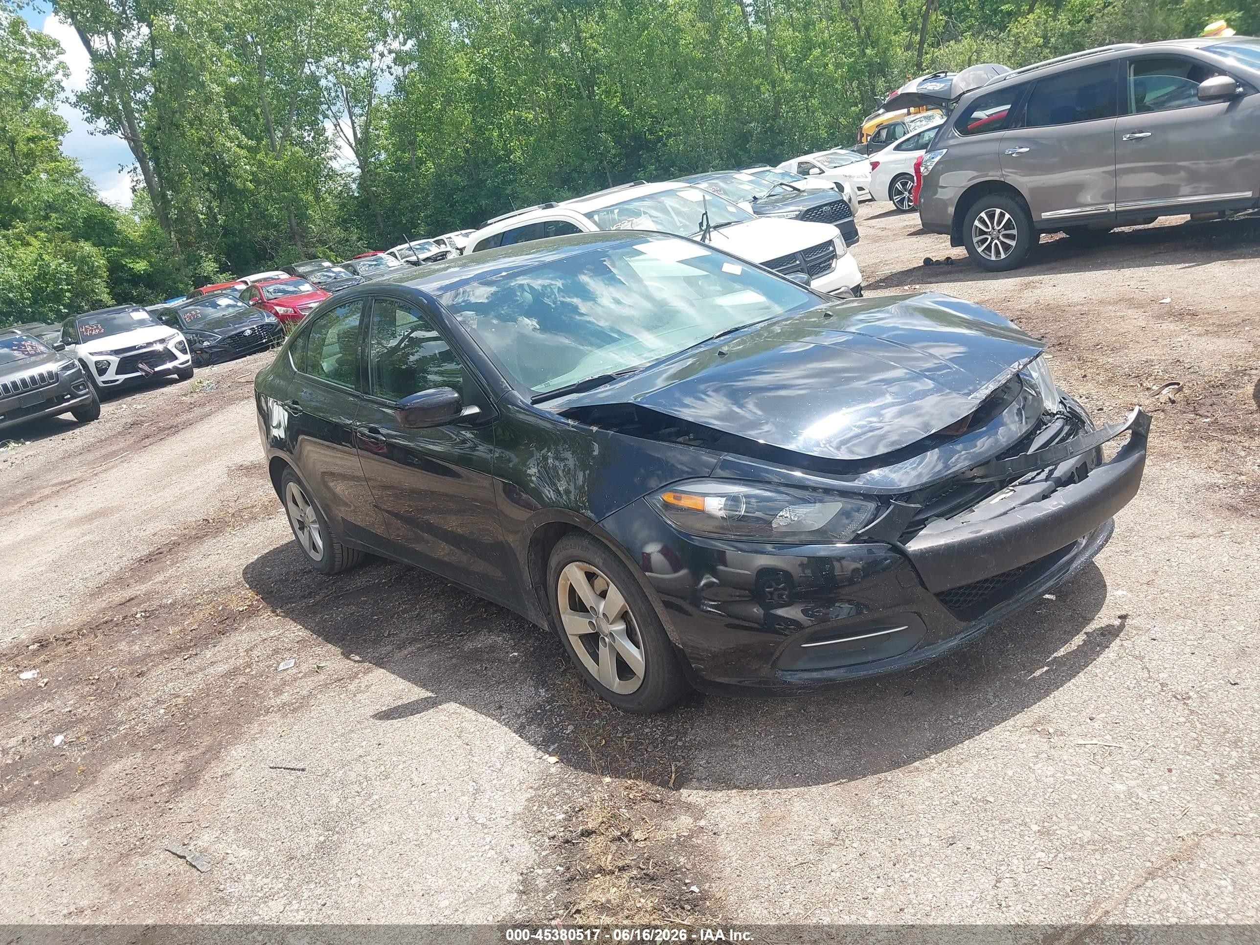 2016 Dodge Dart SXT, VIN 1C3CDFBB0GD766529 — Front end