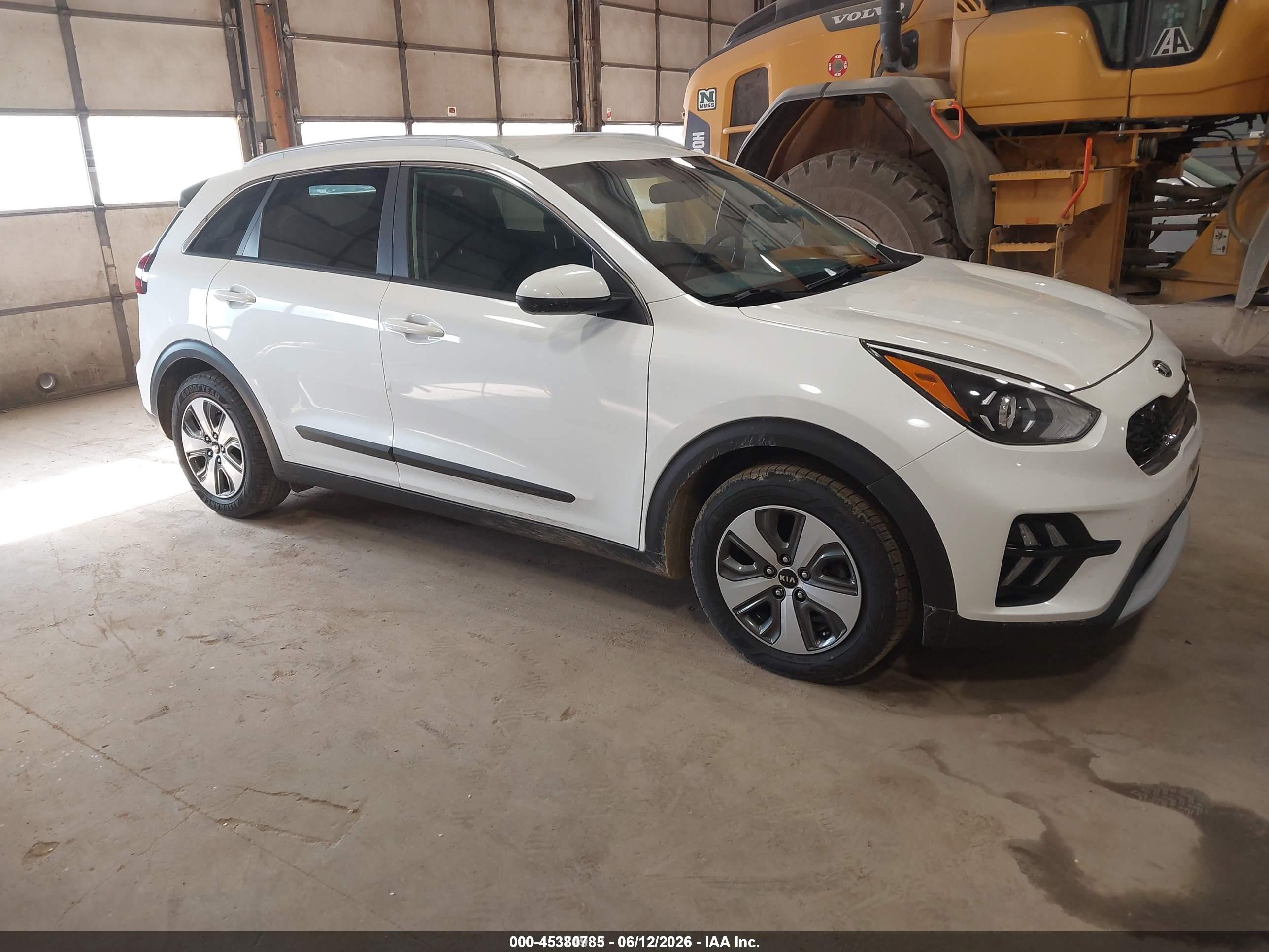 2020 Kia Niro LX, VIN KNDCB3LC9L5422774 — Rear end