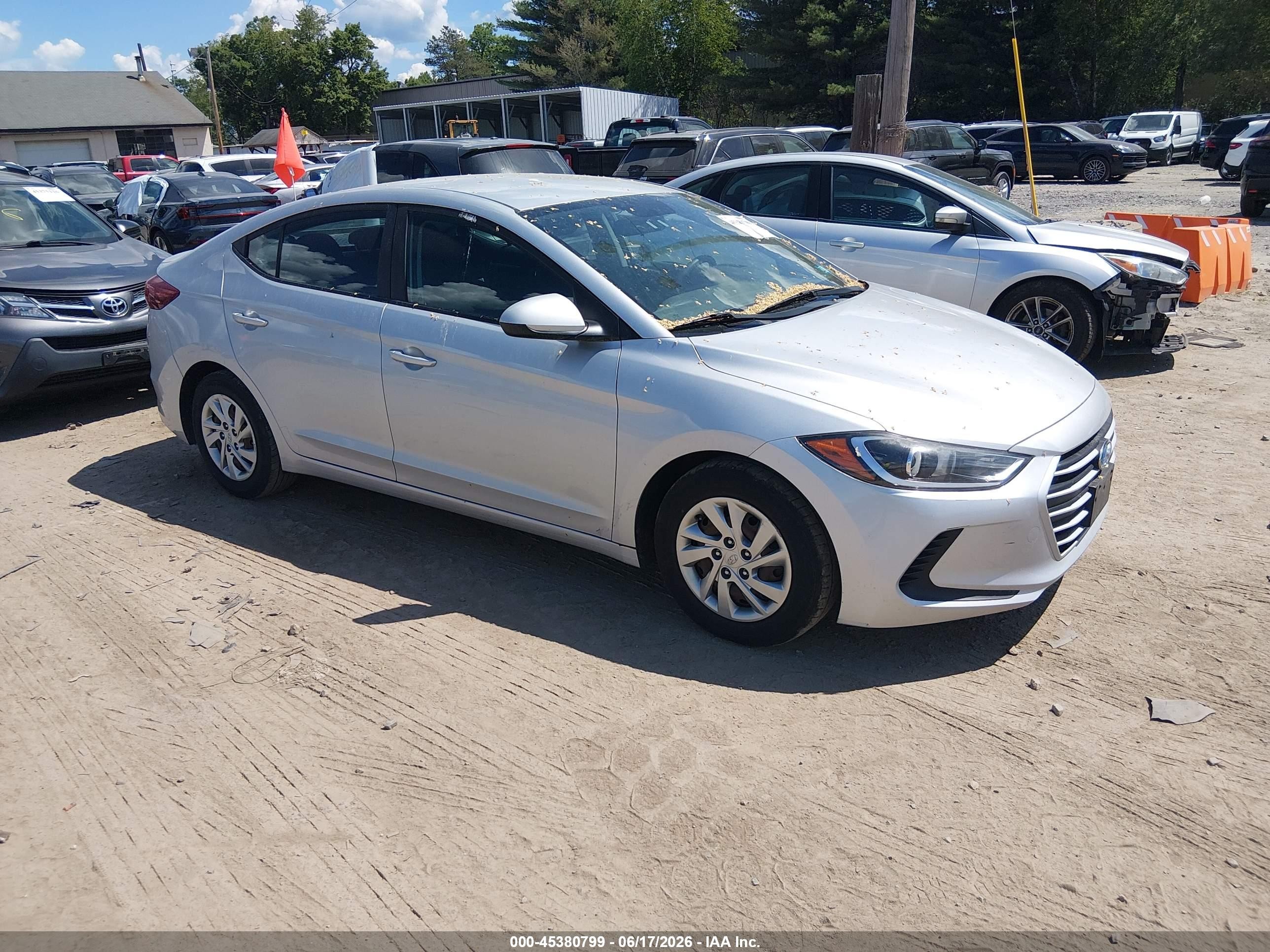 2018 Hyundai Elantra SE, VIN KMHD74LF6JU500027 — Normal wear