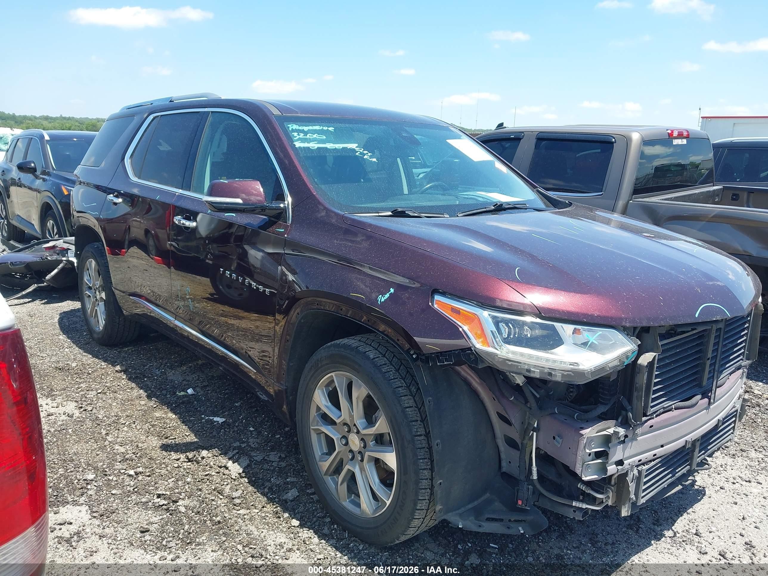 2018 Chevrolet Traverse Premier, VIN 1GNERKKW0JJ214112 — Rear end