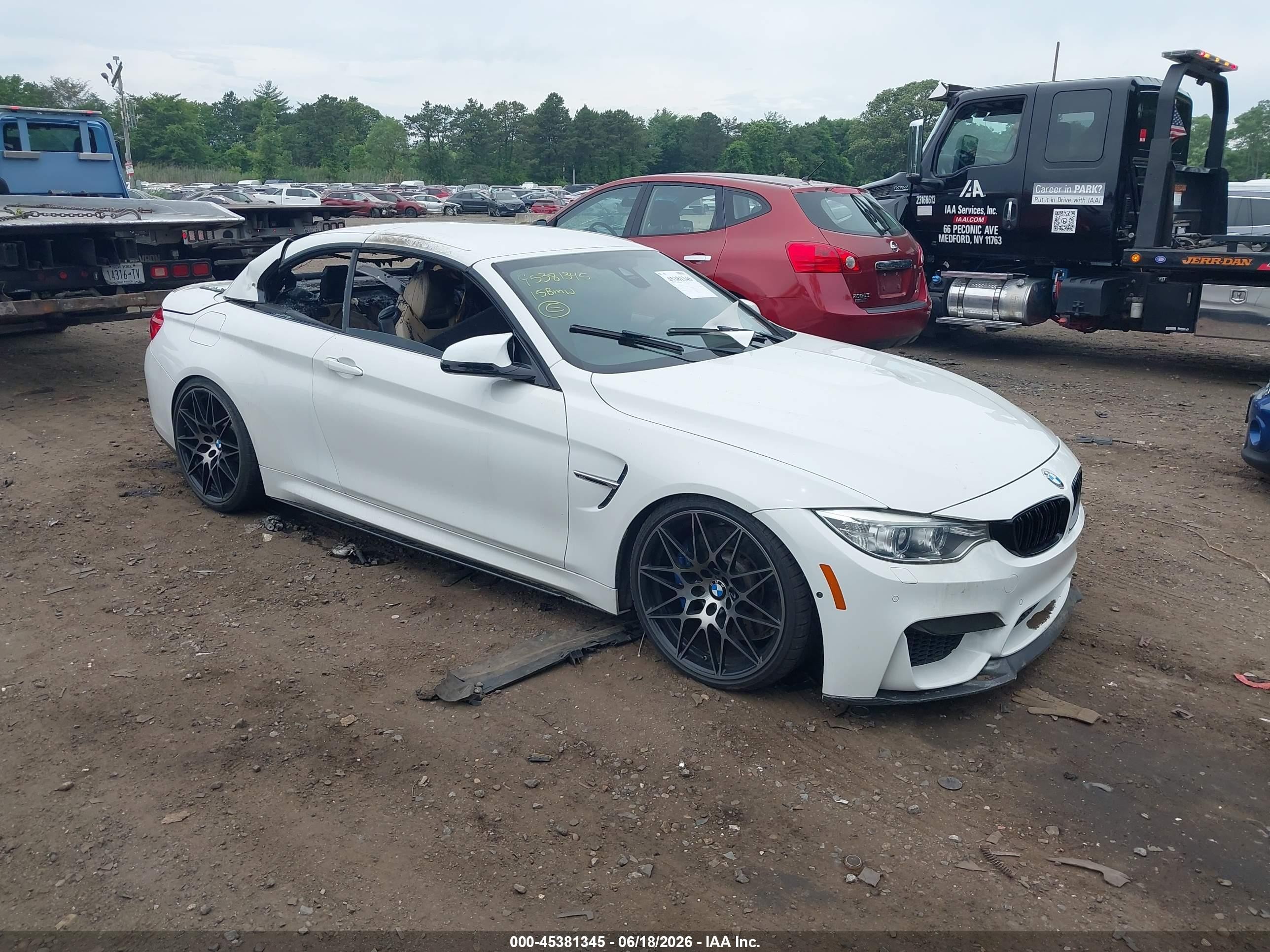 2015 BMW M4, VIN WBS3U9C52FP968218 — Пожар