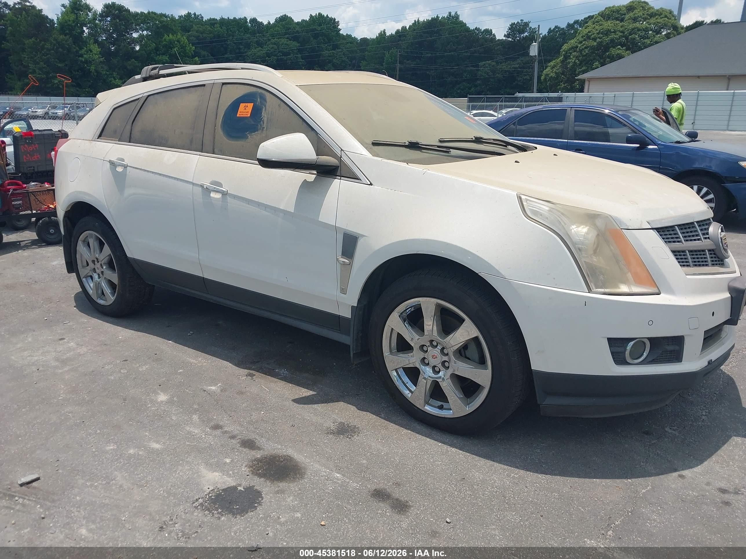2012 Cadillac SRX Performance Collection, VIN 3GYFNBE3XCS532194 — Rear end