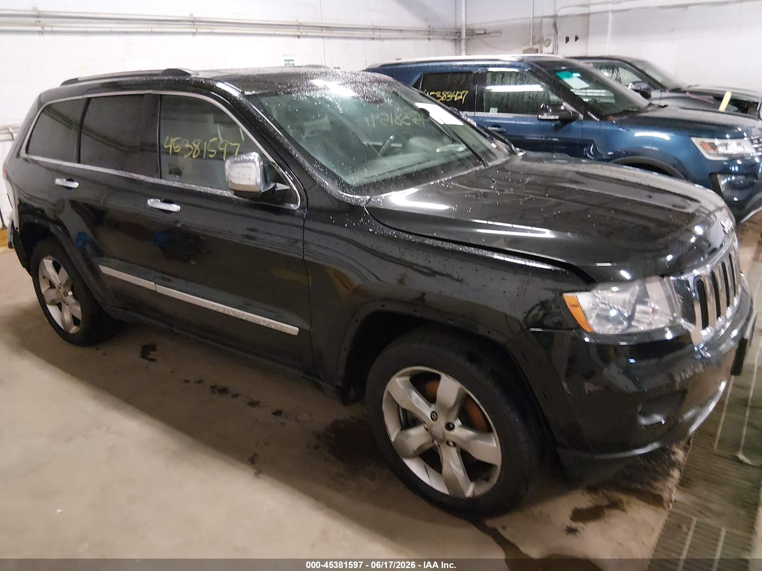 2013 Jeep Grand Cherokee Limited, VIN 1C4RJFBT5DC573317 — Not stated