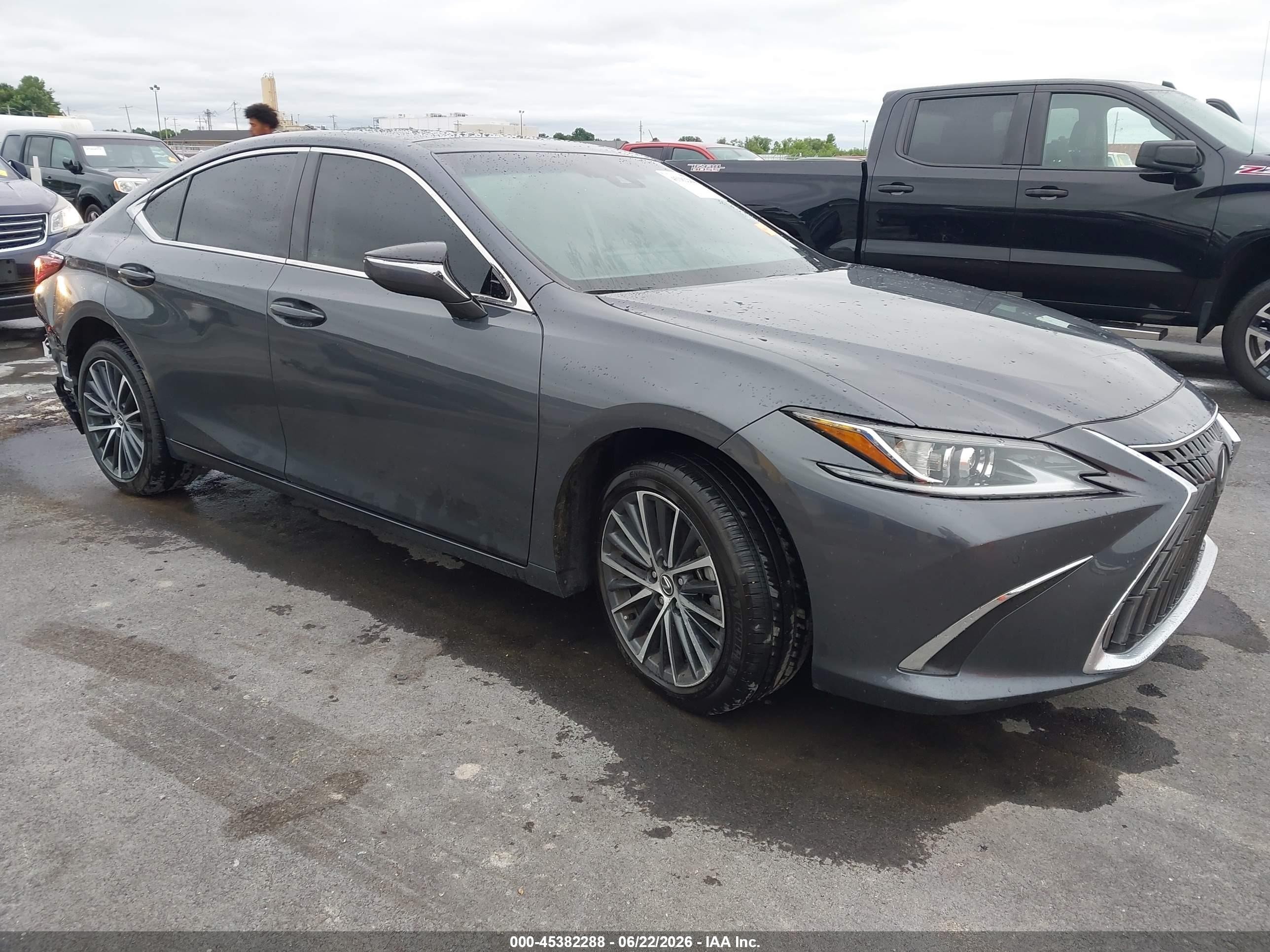 2023 Lexus ES 350, VIN 58ADZ1B1XPU141572 — Зад