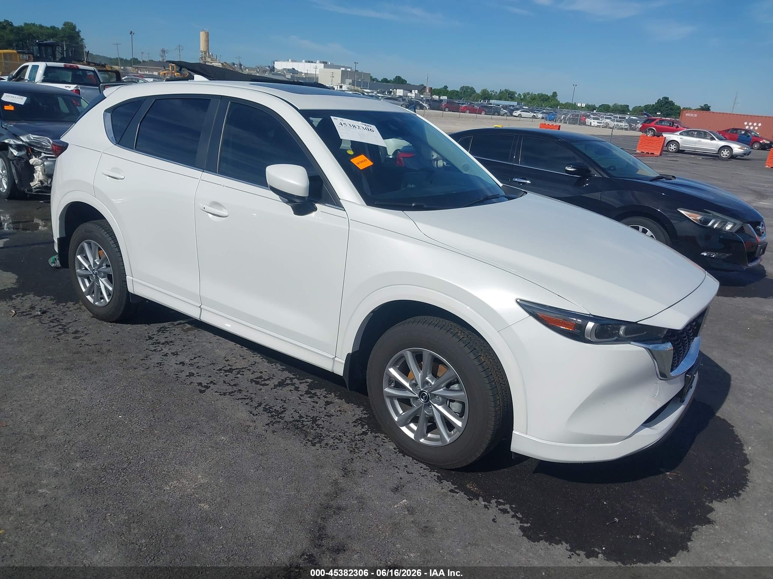2025 Mazda CX-5 S Preferred, VIN JM3KFBCL0S0619779 — Side