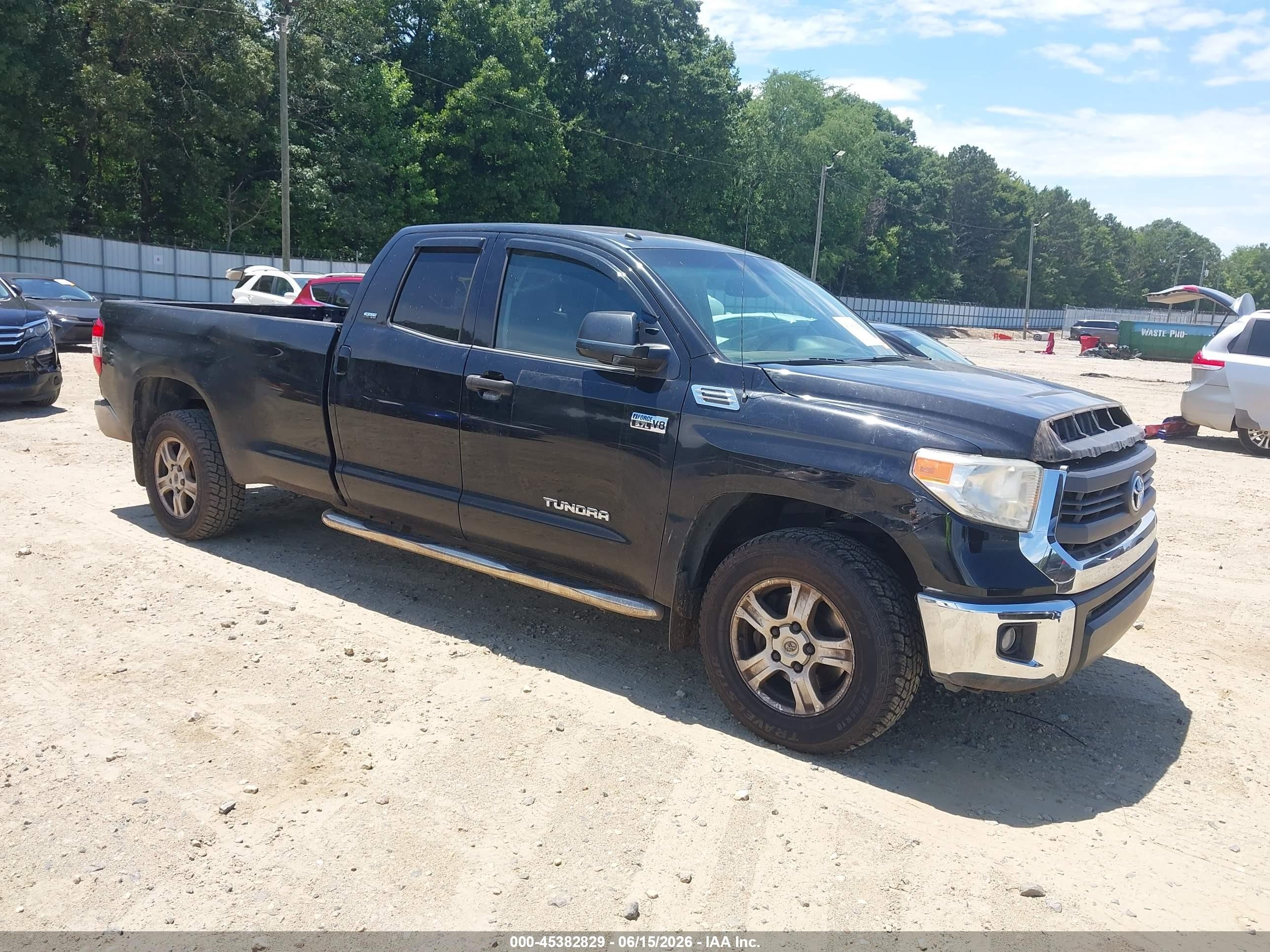 2014 Toyota Tundra SR5, VIN 5TFTY5F17EX008436 — Rear end