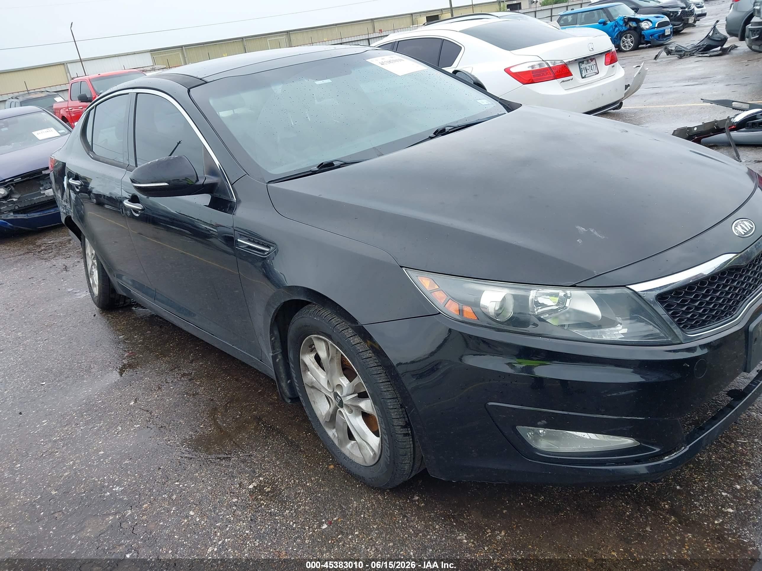 2011 Kia Optima EX, VIN KNAGN4A77B5141539 — Rear end