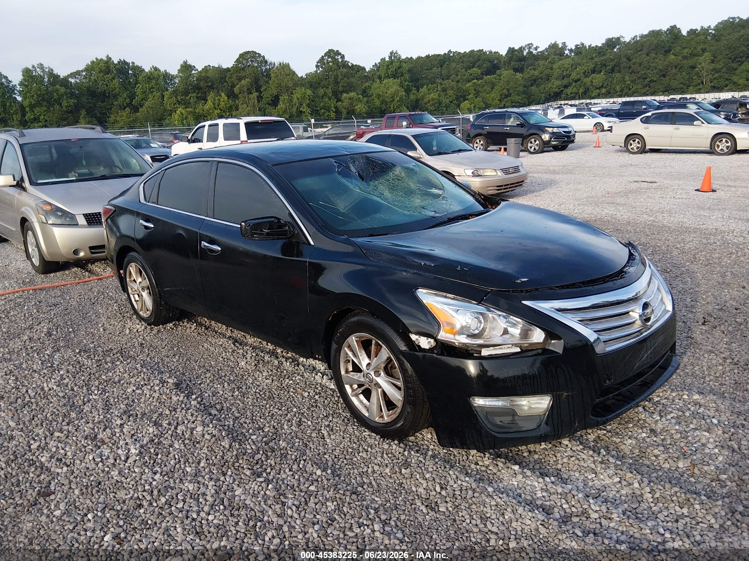 2014 Nissan Altima 2.5, VIN 1N4AL3APXEN210033 — Normal wear