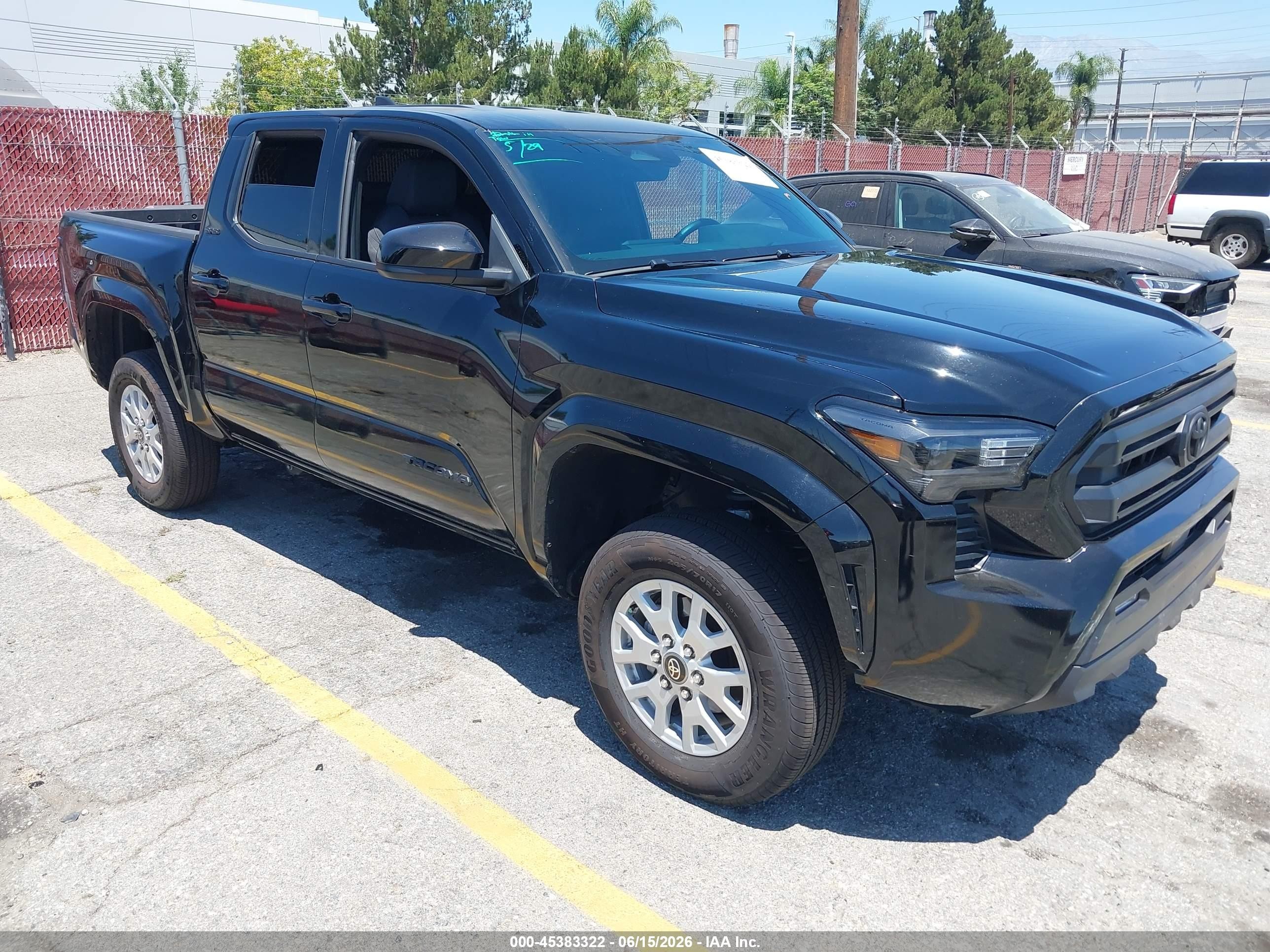 2025 Toyota Tacoma SR5, VIN 3TMLB5JN7SM174419 — Rear end