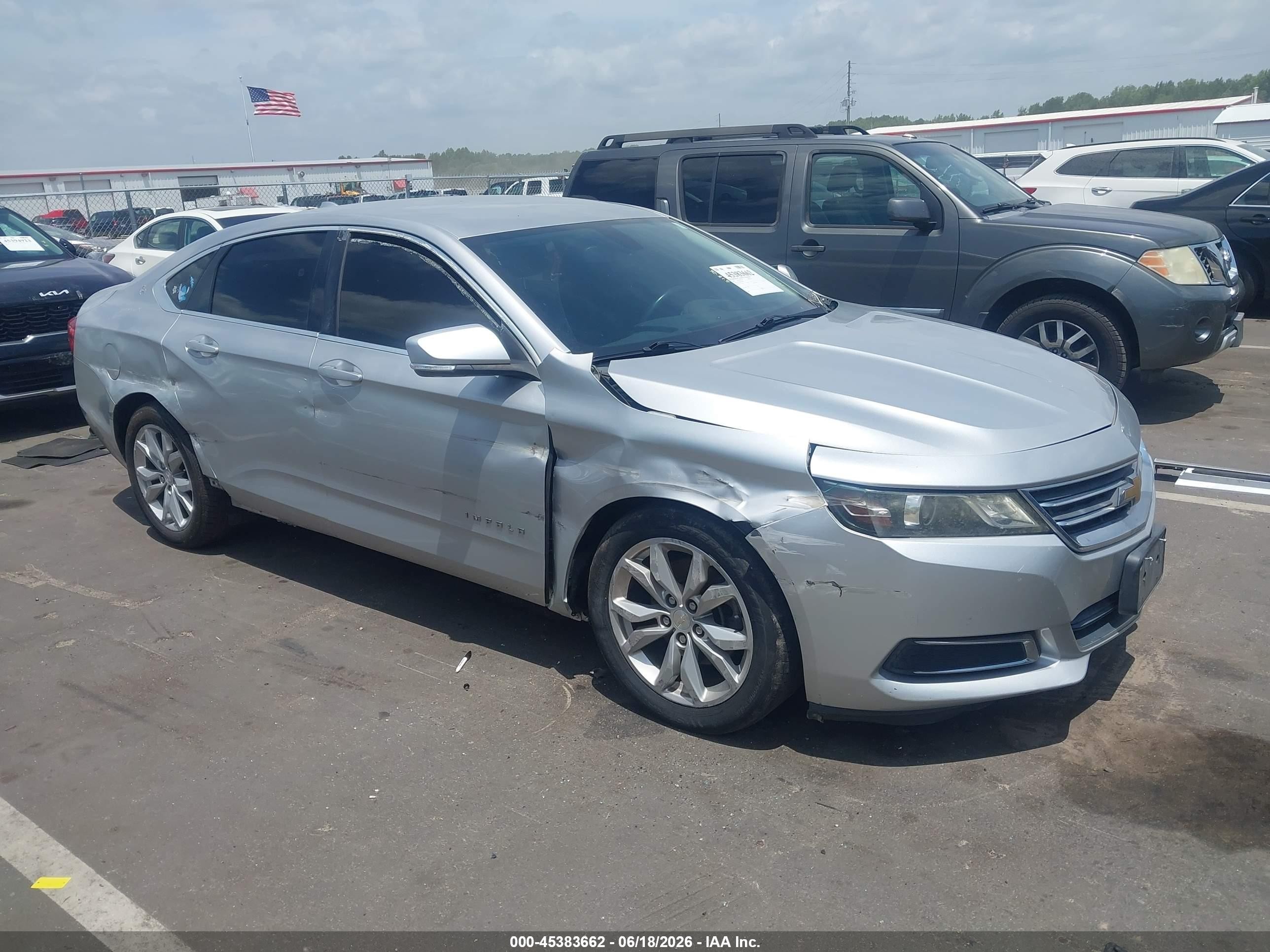 2014 Chevrolet Impala LT, VIN 2G1115SL0E9181029 — Front end
