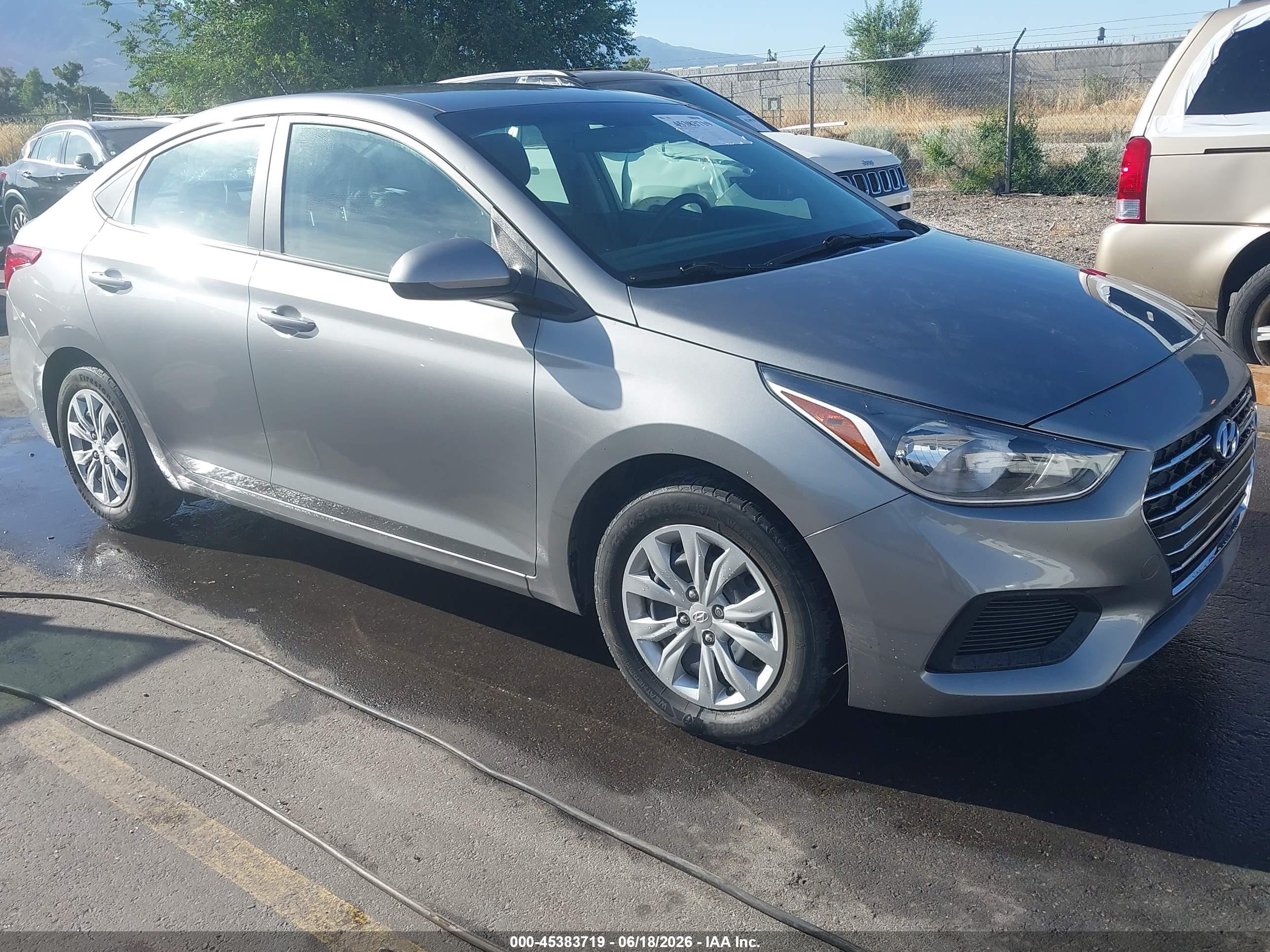 2022 Hyundai Accent SE, VIN 3KPC24A62NE159960 — Side