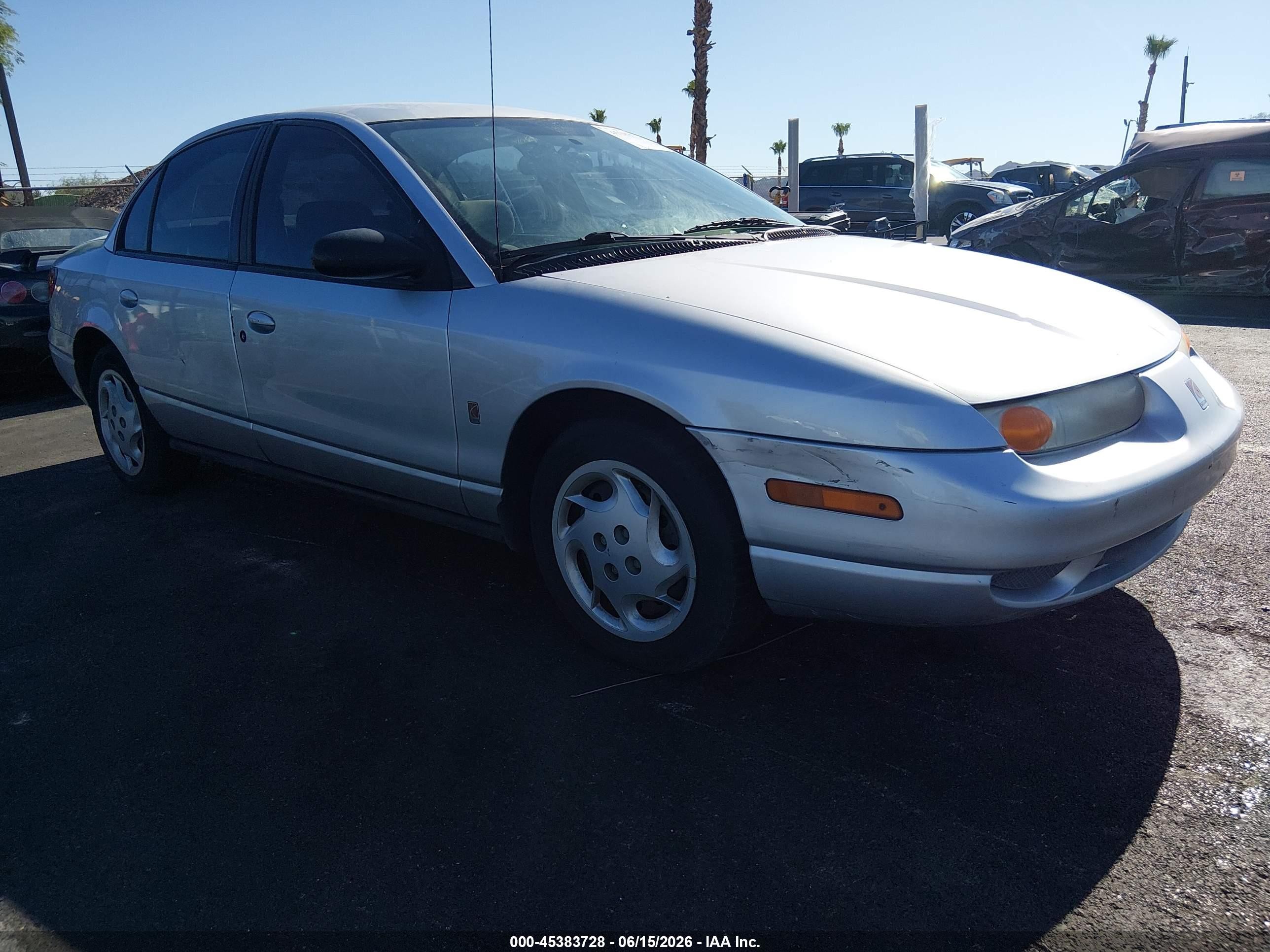 2002 Saturn SL, VIN 1G8ZK52762Z208031 — Бок