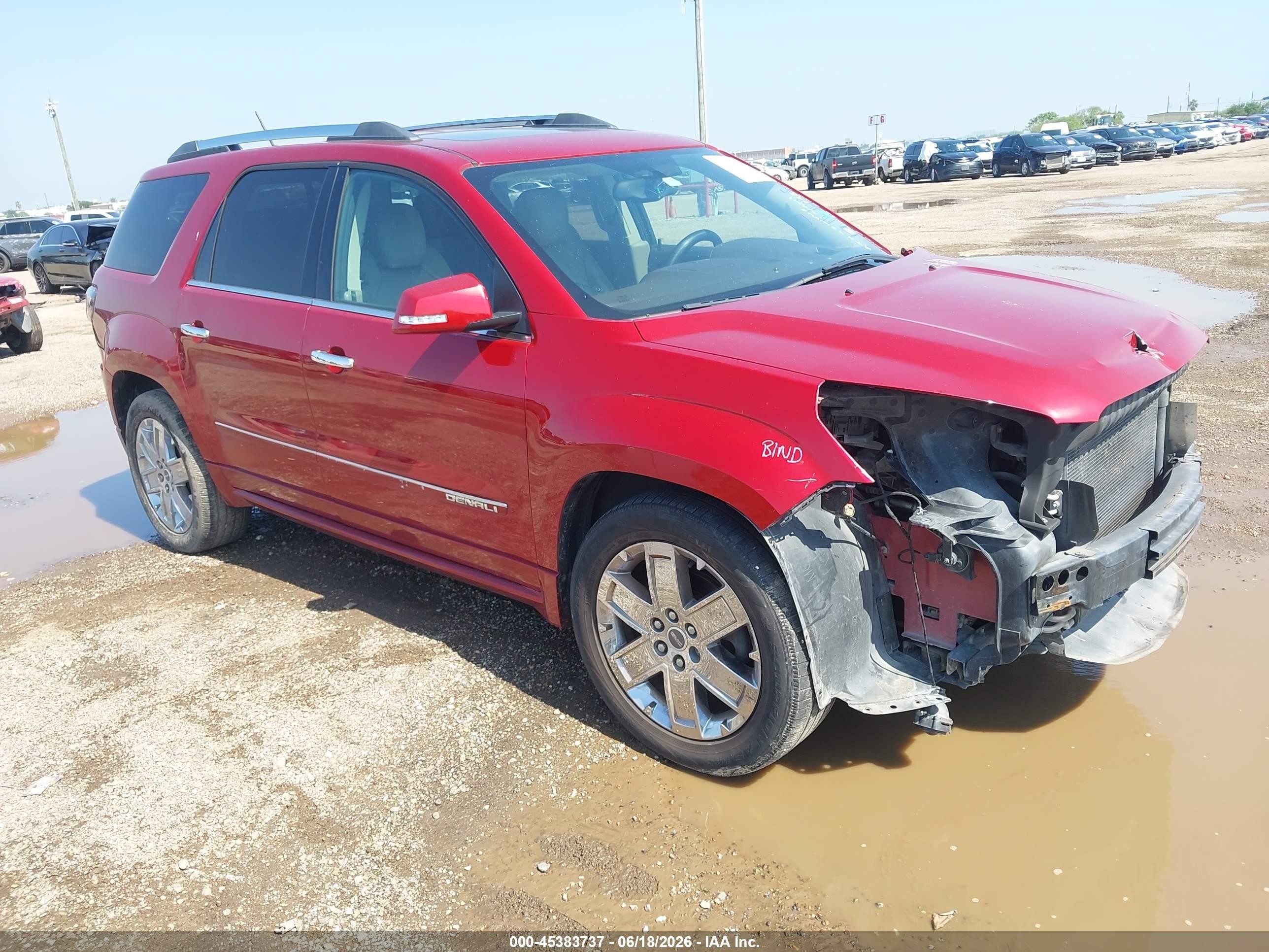 2013 GMC Acadia Denali, VIN 1GKKRTKD4DJ208273 — Front end