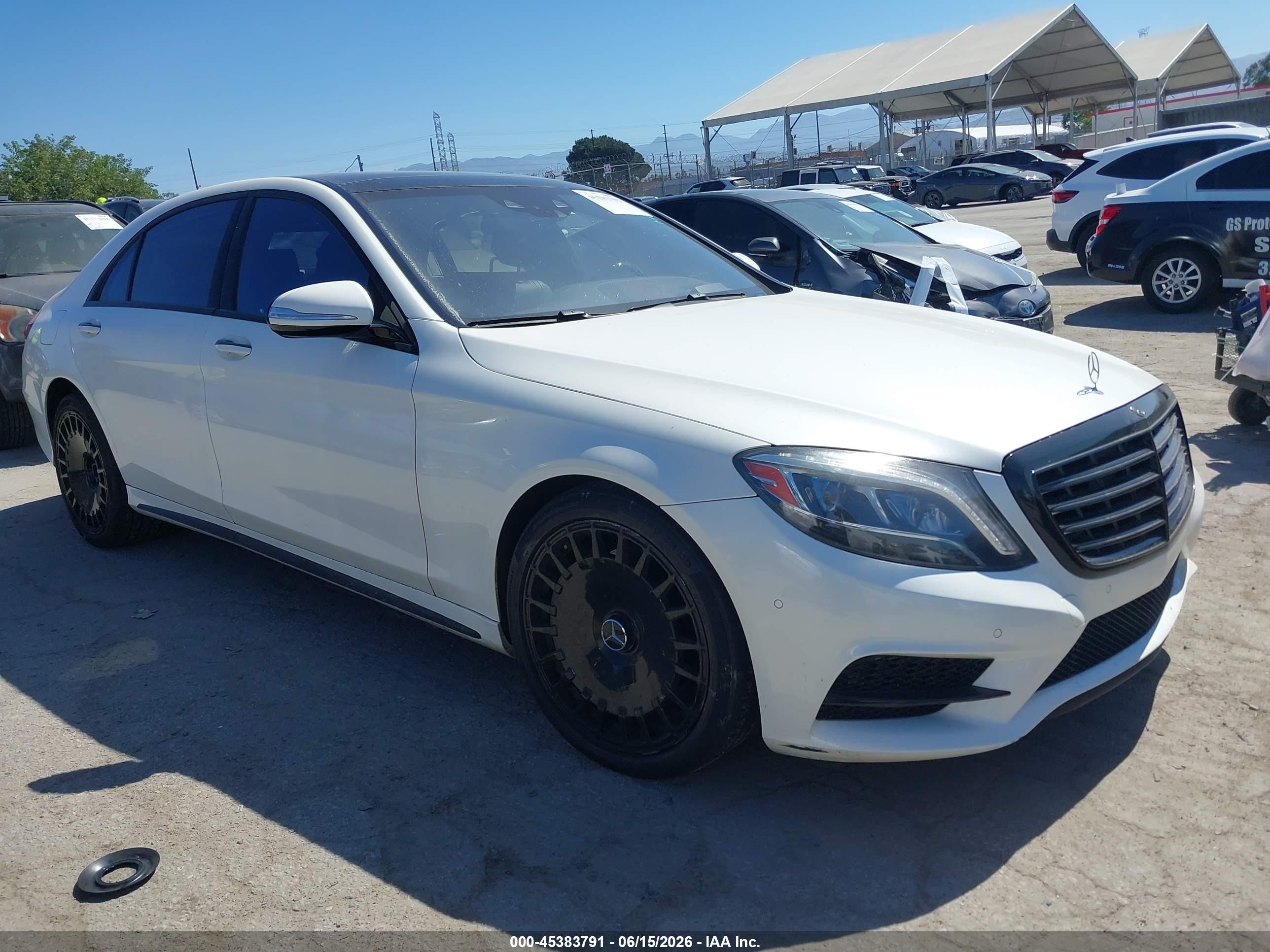 2017 Mercedes-Benz S 550e, VIN WDDUG6DB9HA328203 — Rear end