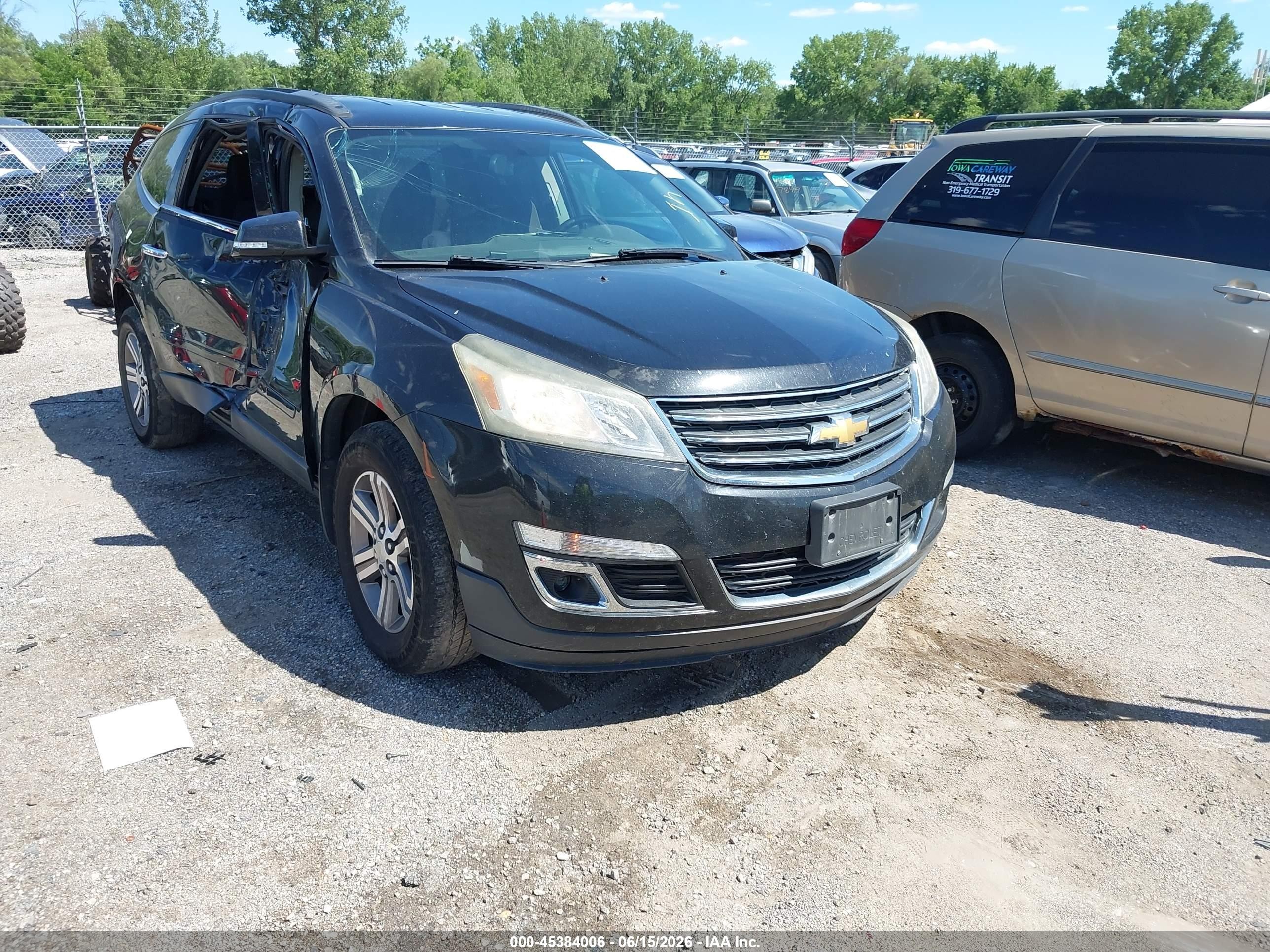 2016 Chevrolet Traverse LT, VIN 1GNKVGKD0GJ161561 — Side