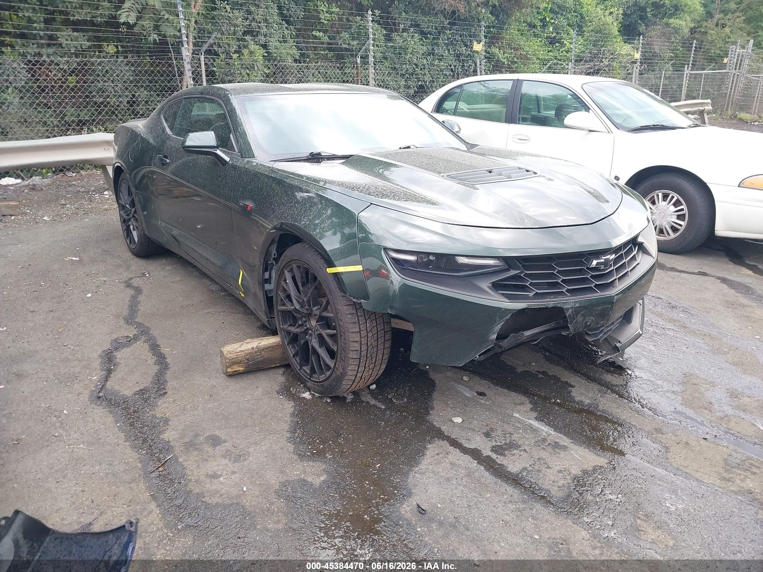 2020 Chevrolet Camaro 1SS, VIN 1G1FF1R73L0122198 — Front end