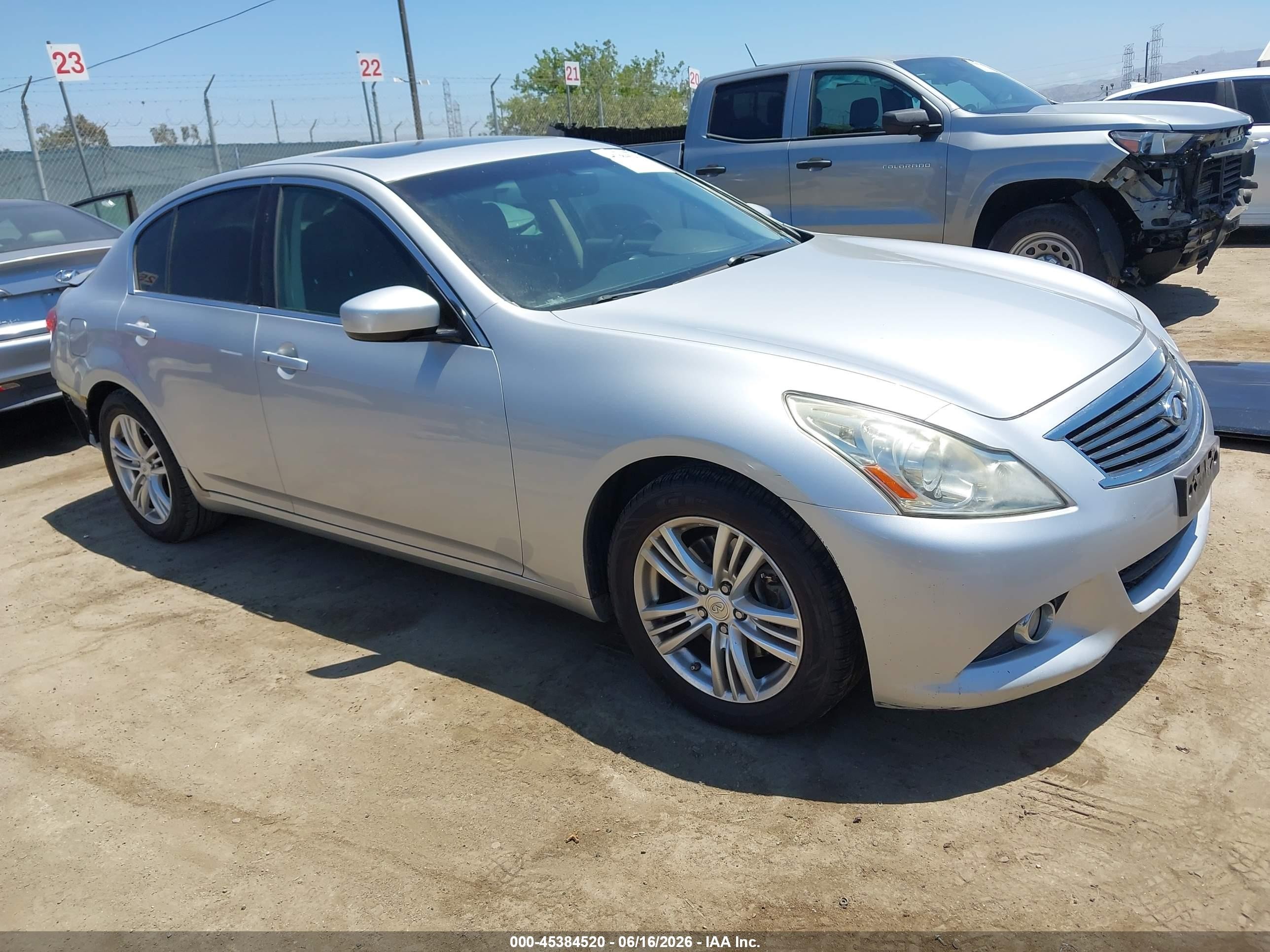 2011 Infiniti G25, VIN JN1DV6AP5BM830375 — Rear end