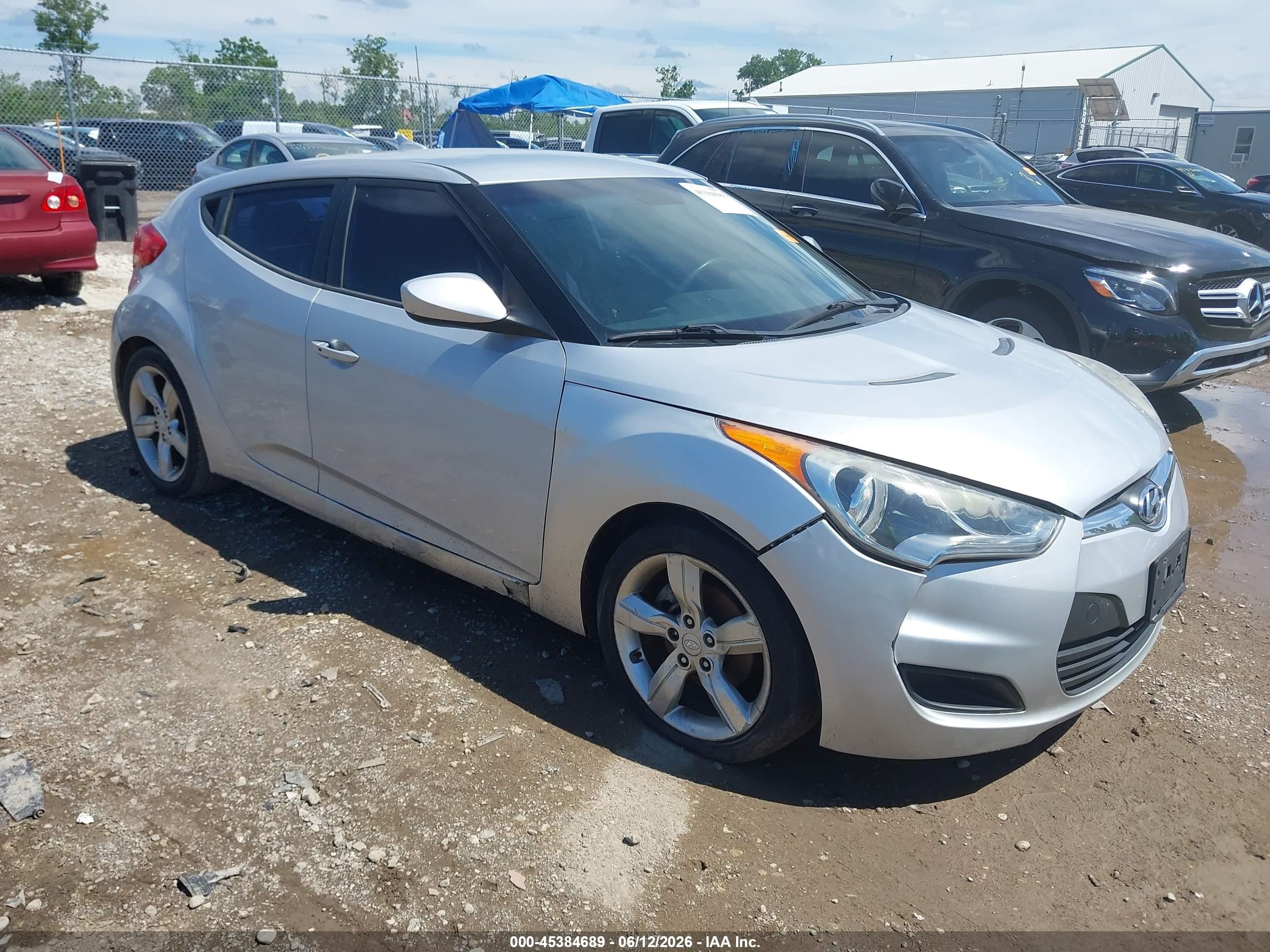 2012 Hyundai Veloster w/Black Int, VIN KMHTC6AD8CU049738 — Обычный износ