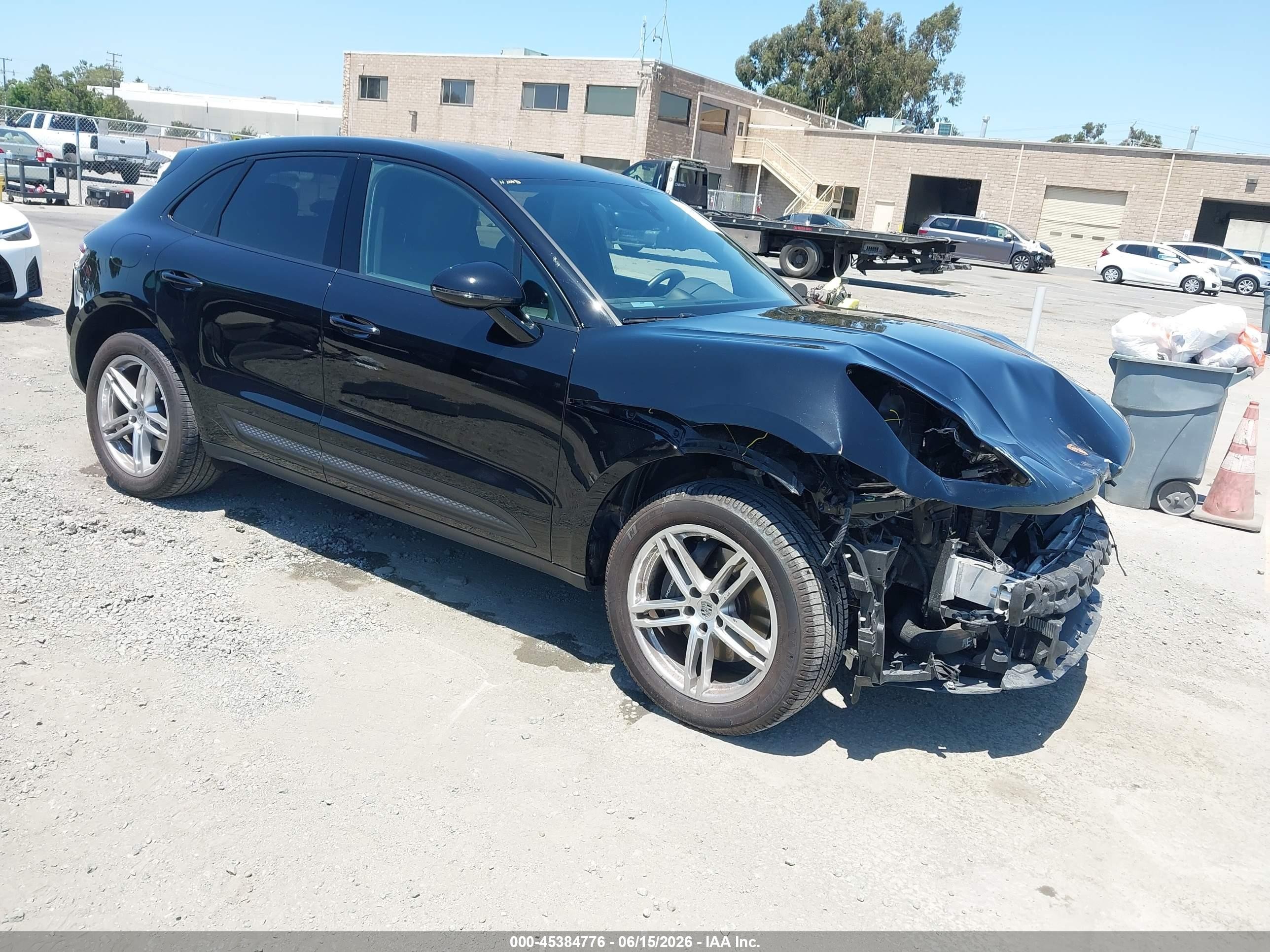 2023 Porsche Macan, VIN WP1AA2A52PLB13009 — Front end