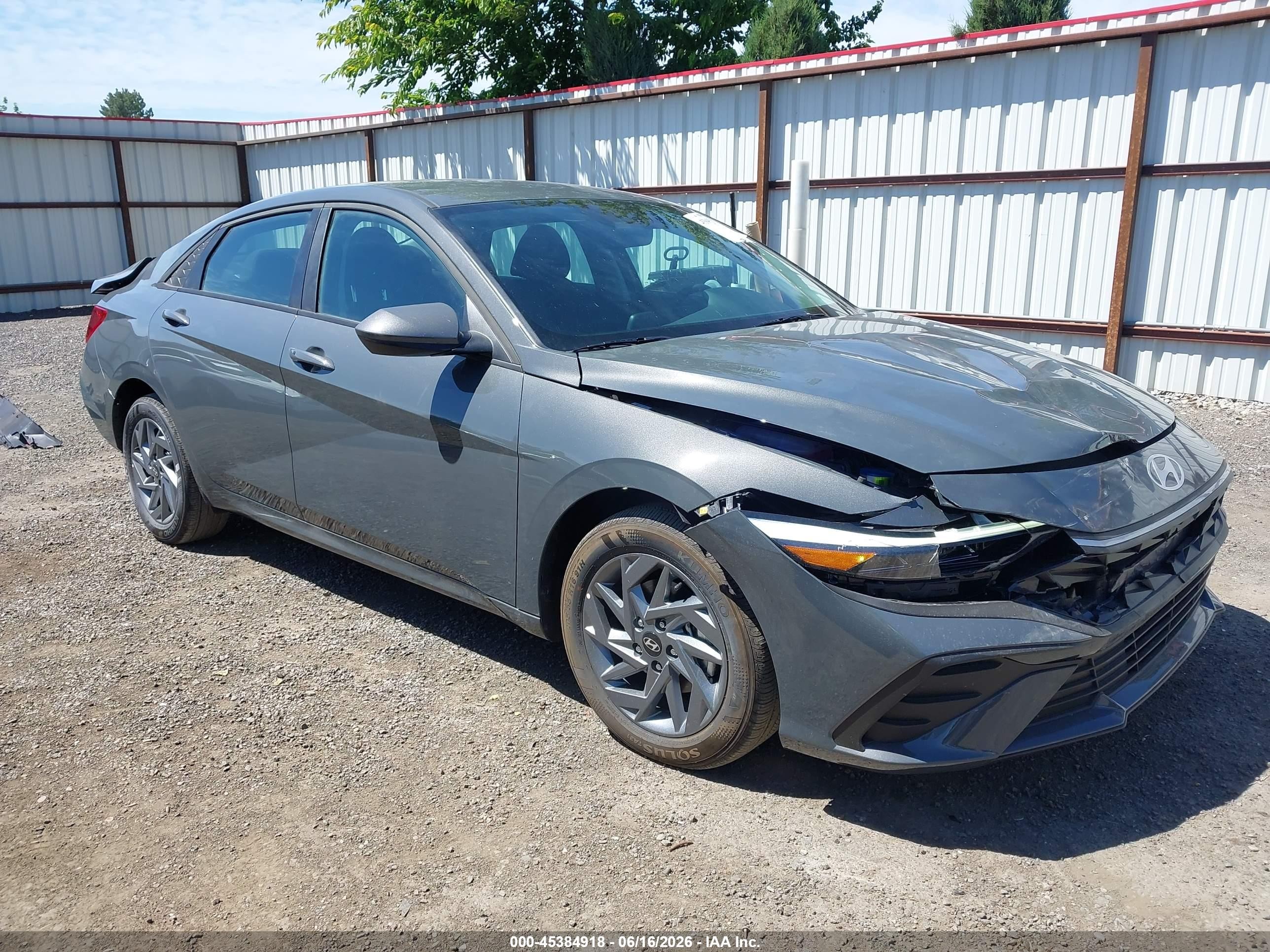 2026 Hyundai Elantra Blue, VIN KMHLM4DJ4TU196819 — All over