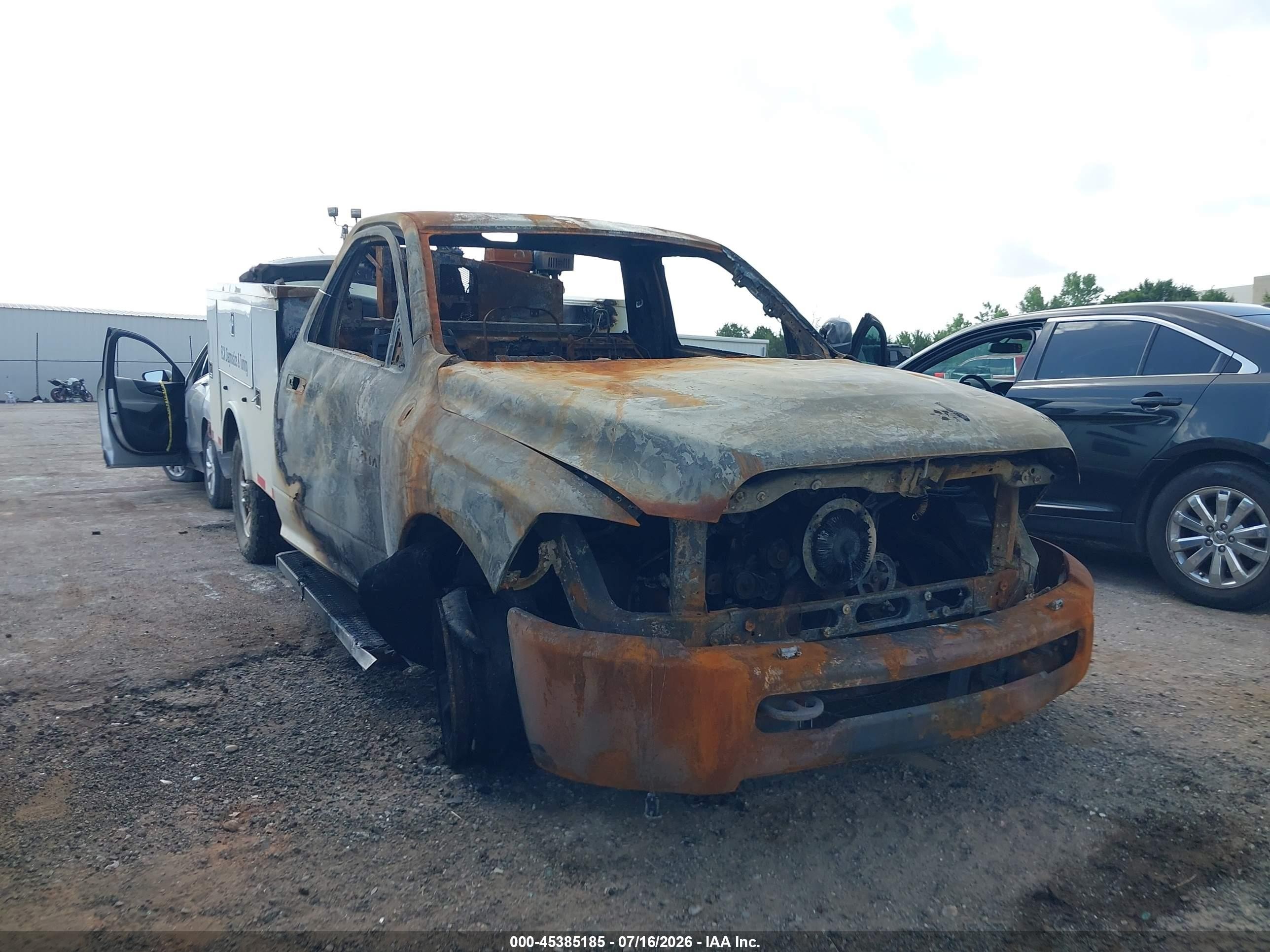 2014 Ram 2500 Tradesman, VIN 3C6MR5AL0EG217135 — Burn