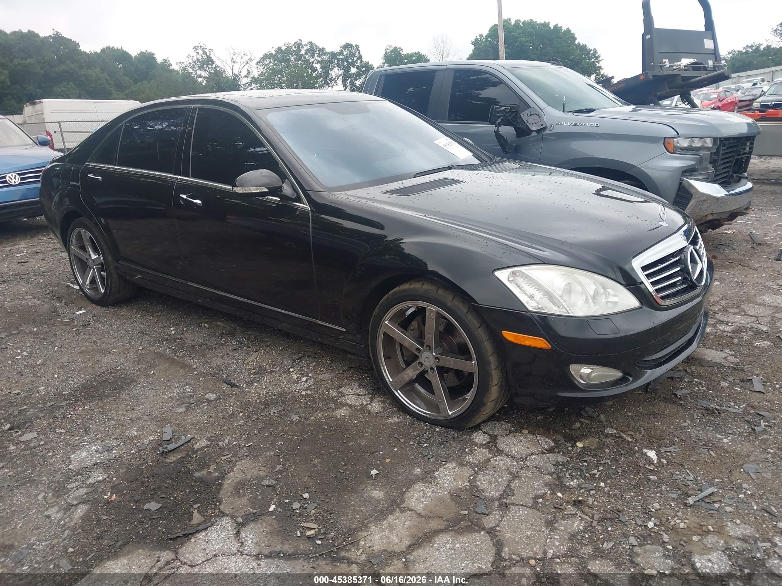 2007 Mercedes-Benz S 550, VIN WDDNG71X37A037883 — Front end
