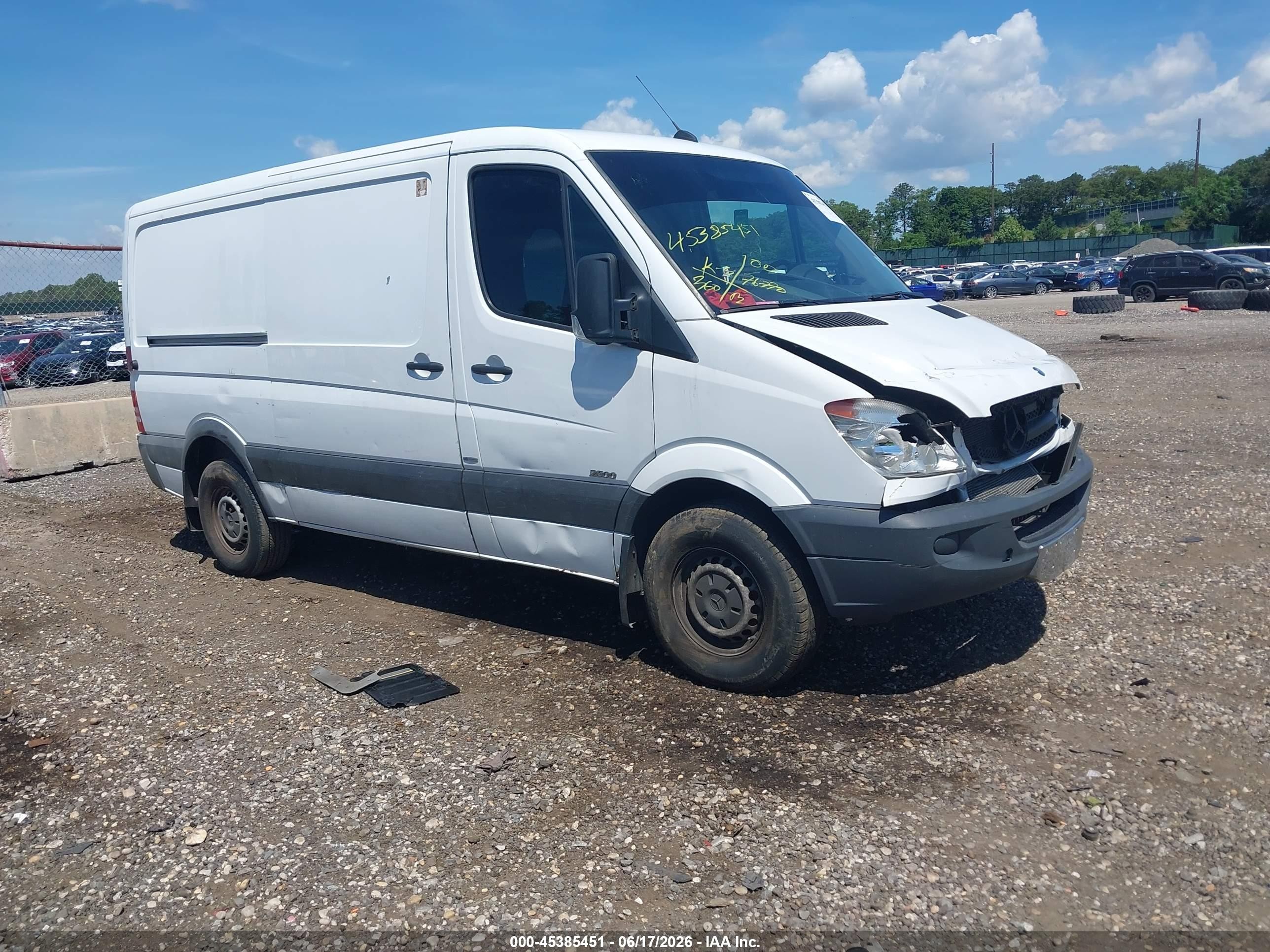 2011 Mercedes-Benz Sprinter Cargo, VIN WD3PE7CC0B5557490 — Front end